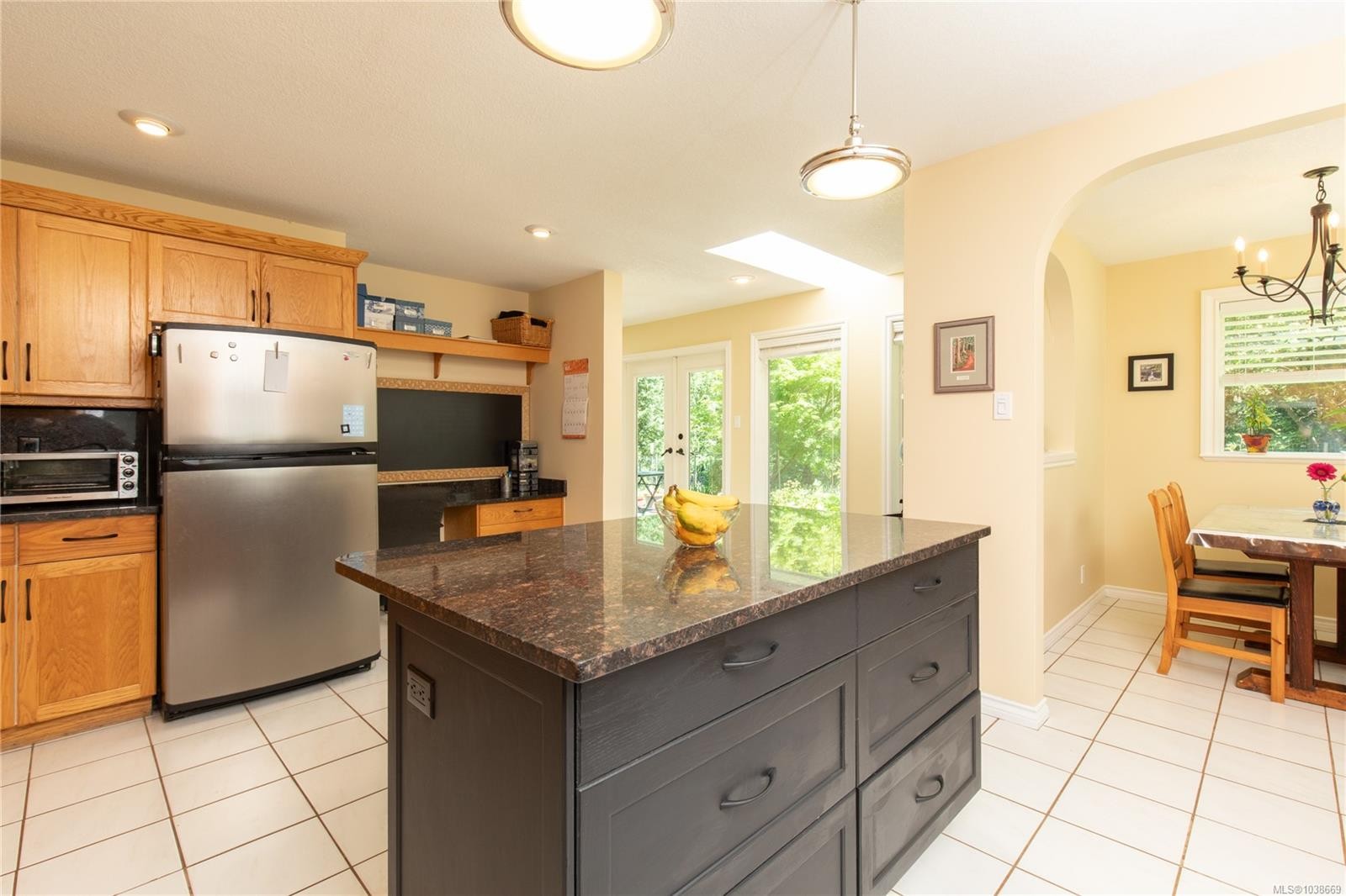 2956 Ridgeway Rd, Nanaimo, BC