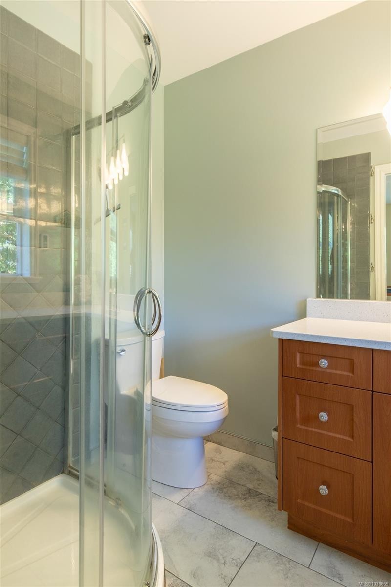 2956 Ridgeway Rd, Nanaimo, BC
