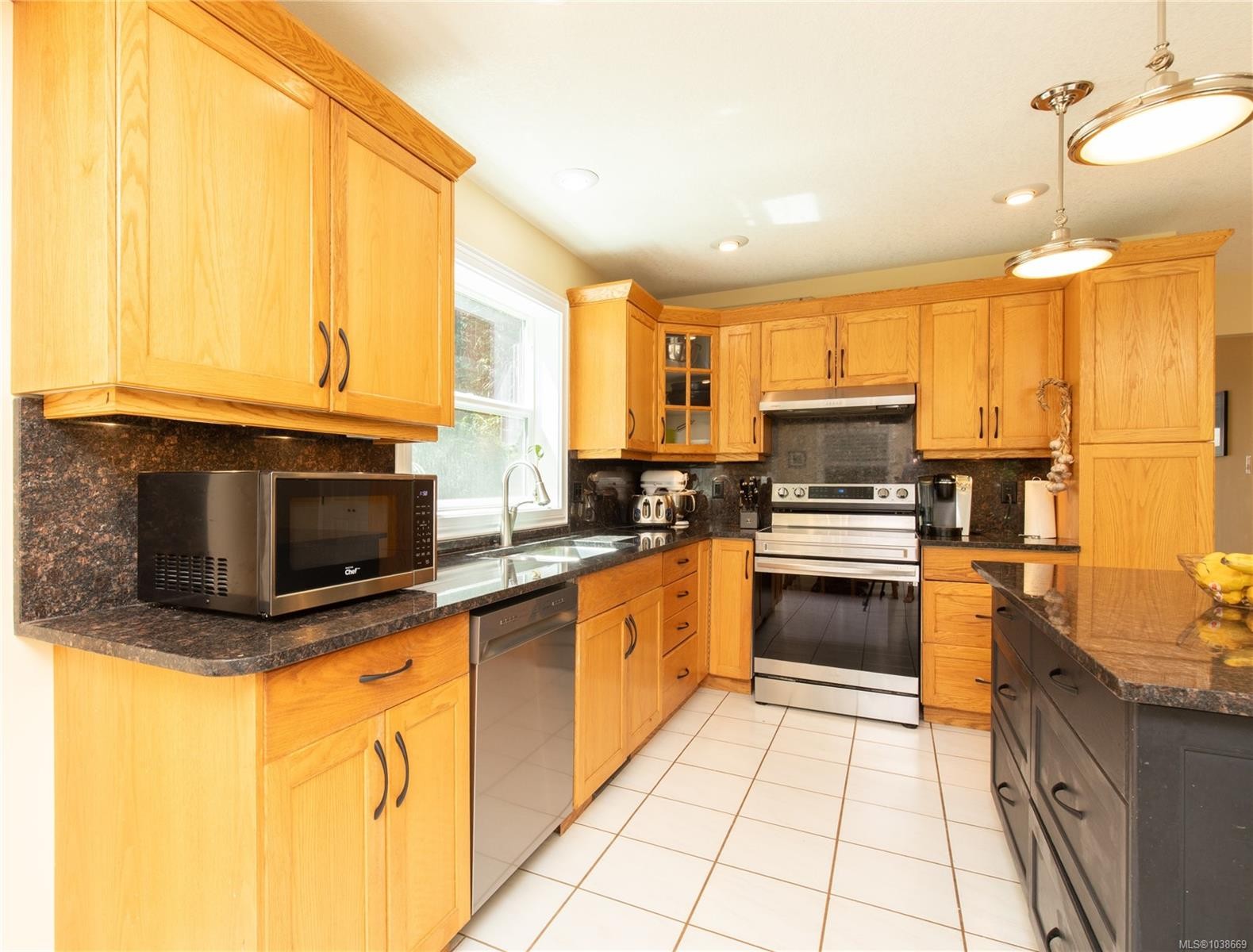 2956 Ridgeway Rd, Nanaimo, BC