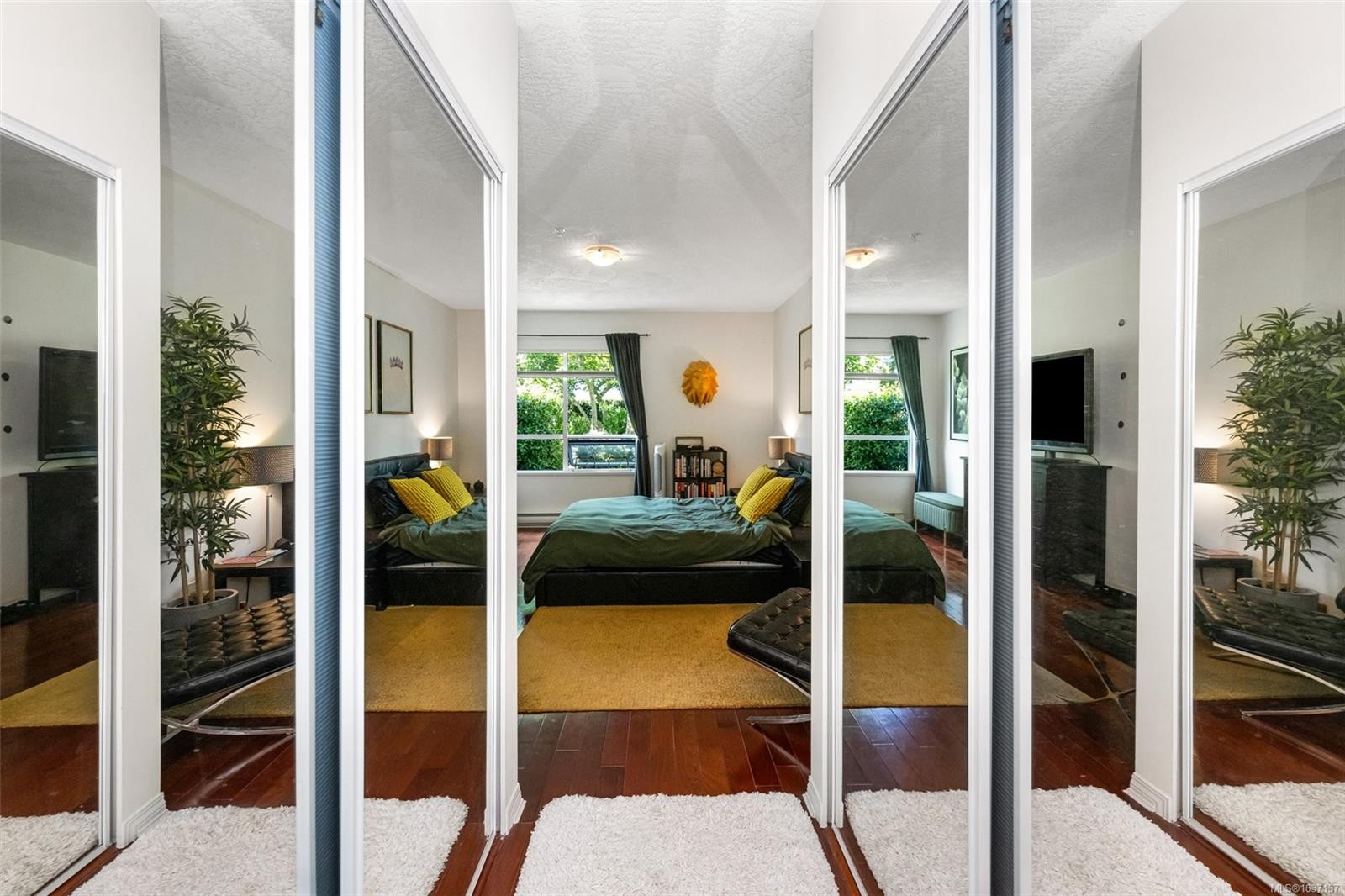 #109-380 Waterfront Cres, Victoria, BC - Indoor