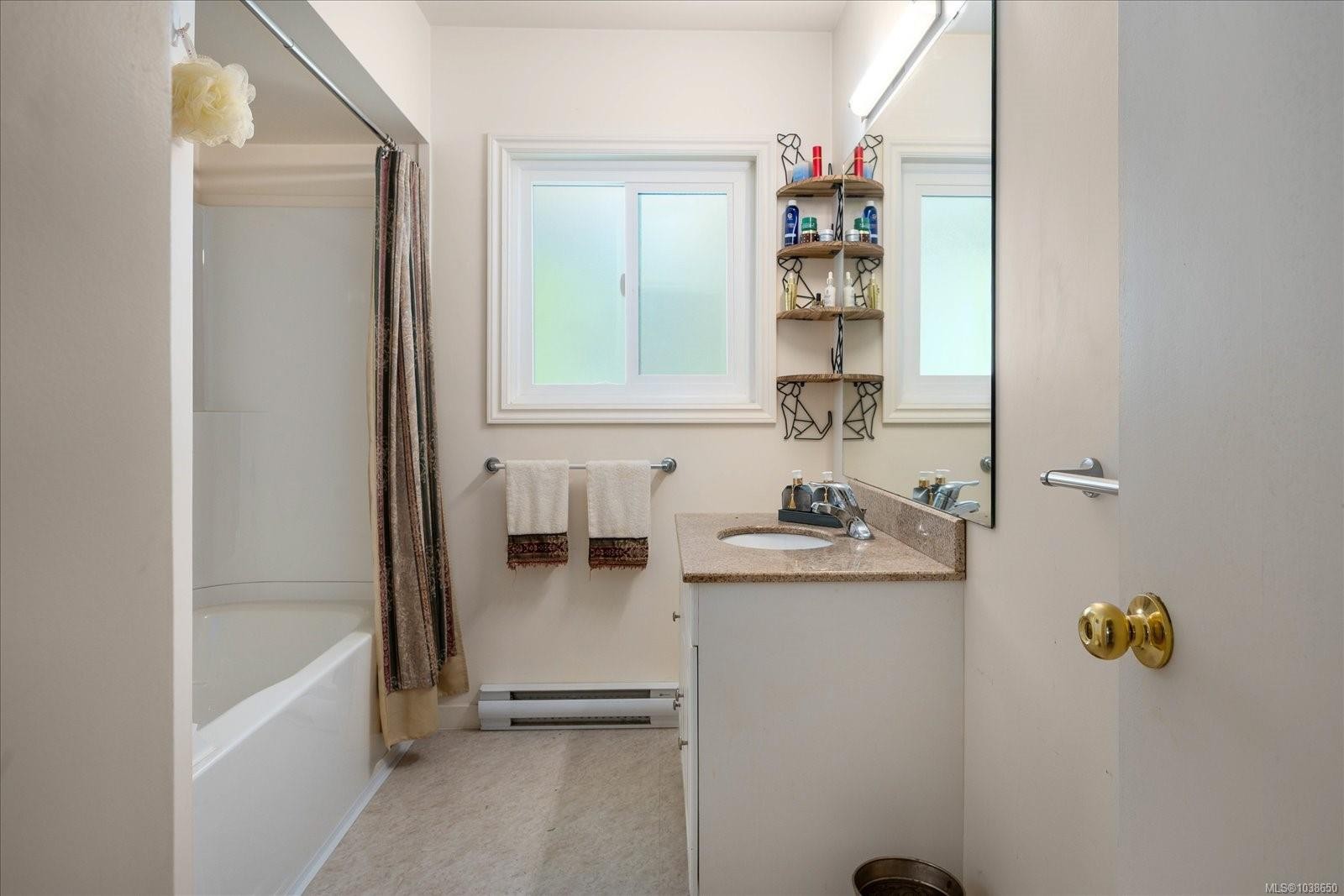 8959 Chemainus Rd, Chemainus, BC