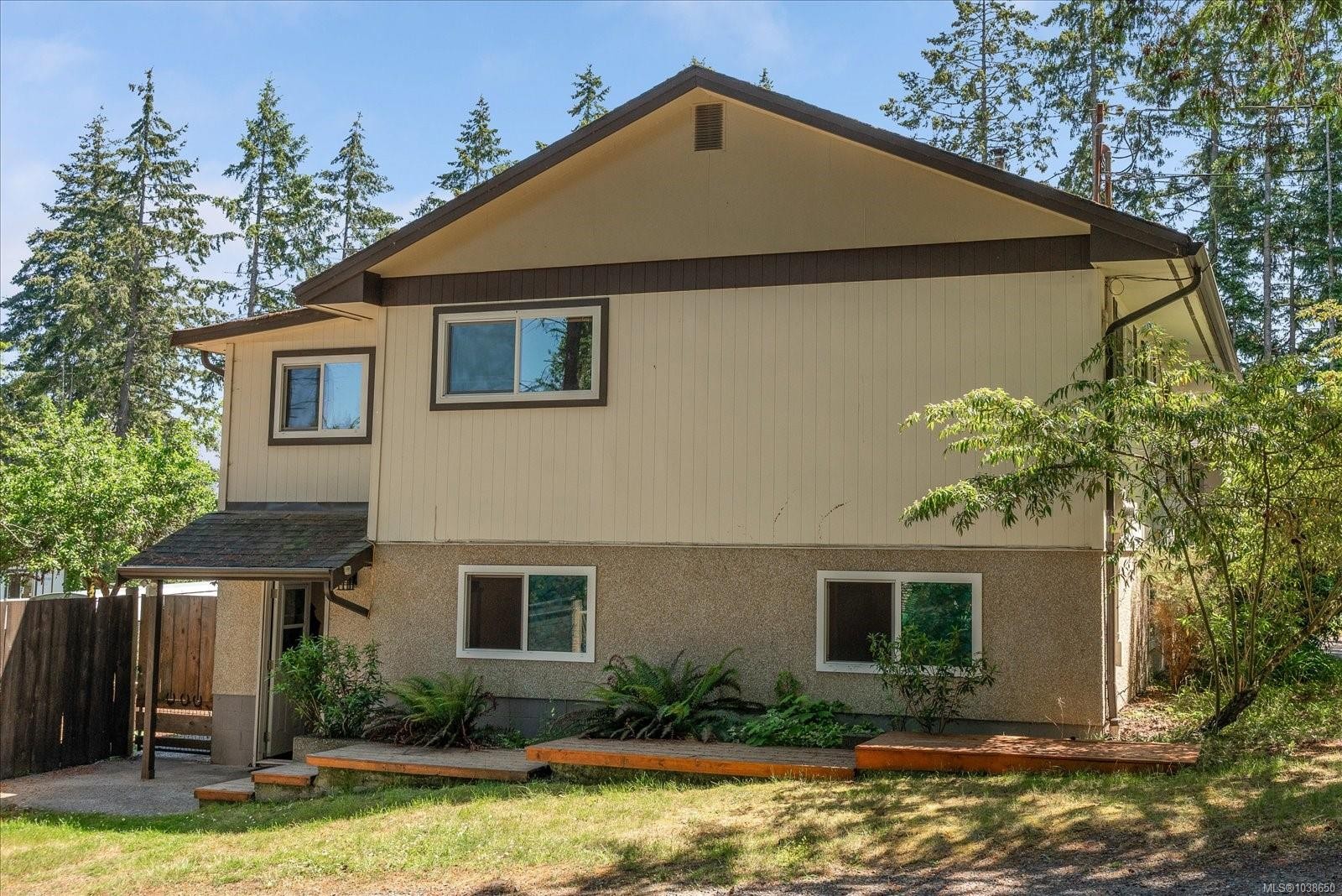 8959 Chemainus Rd, Chemainus, BC