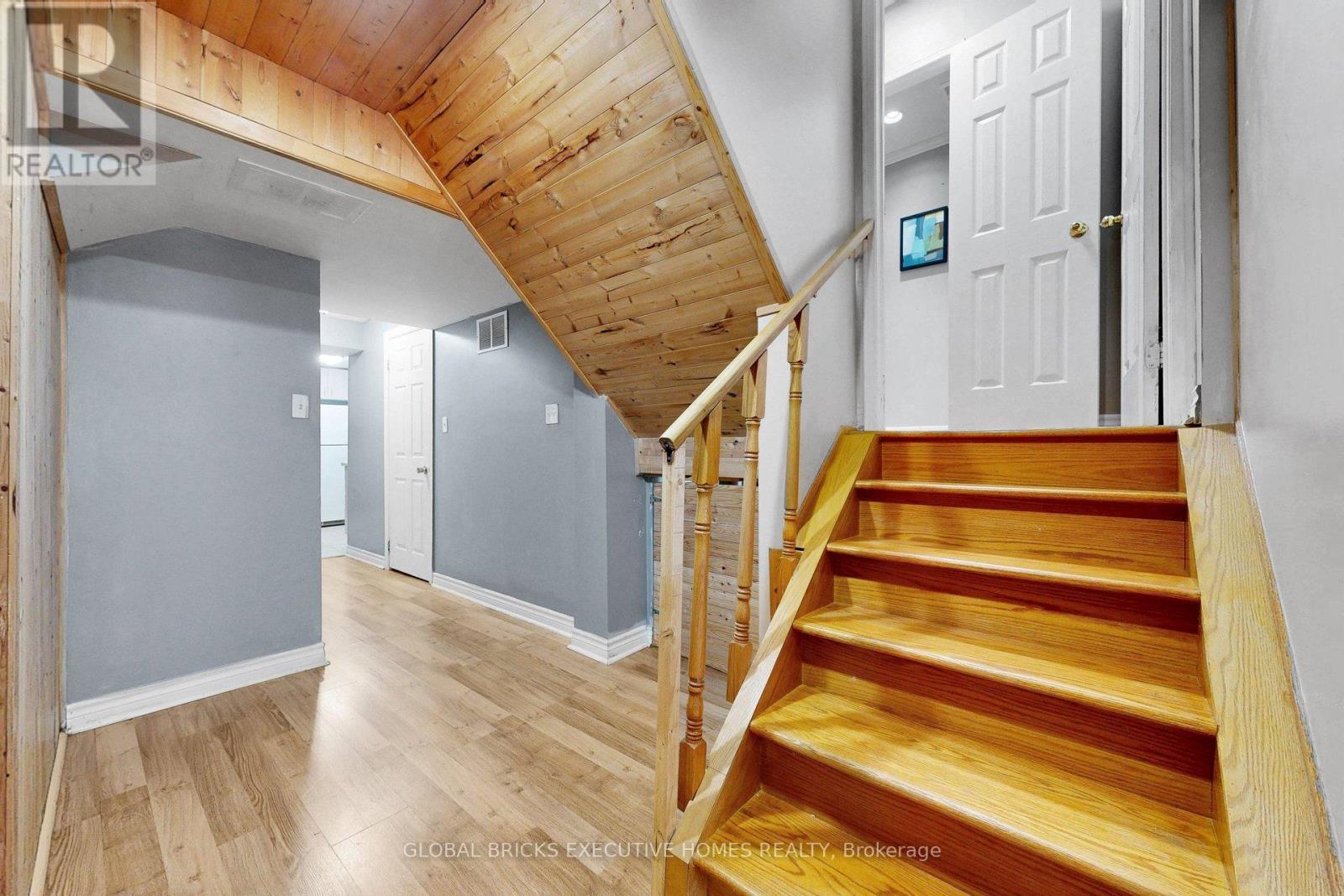 13 Howling Crescent, Ajax, ON - Indoor Photo Showing Other Room