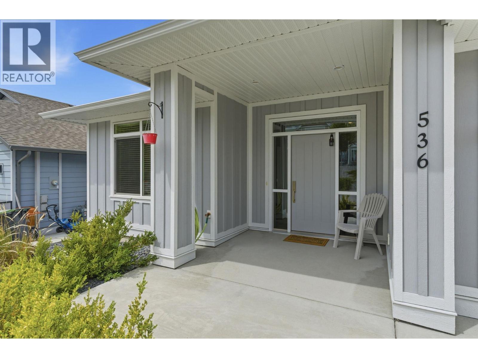 536 Tungsten Court, Kelowna, BC - Outdoor With Deck Patio Veranda With Exterior