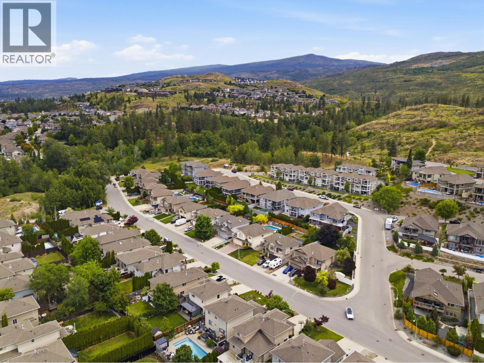 536 Tungsten Court, Kelowna, BC - Outdoor With View
