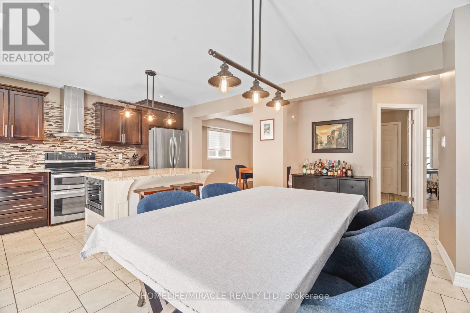 21 Davinci Boulevard, Hamilton, ON - Indoor