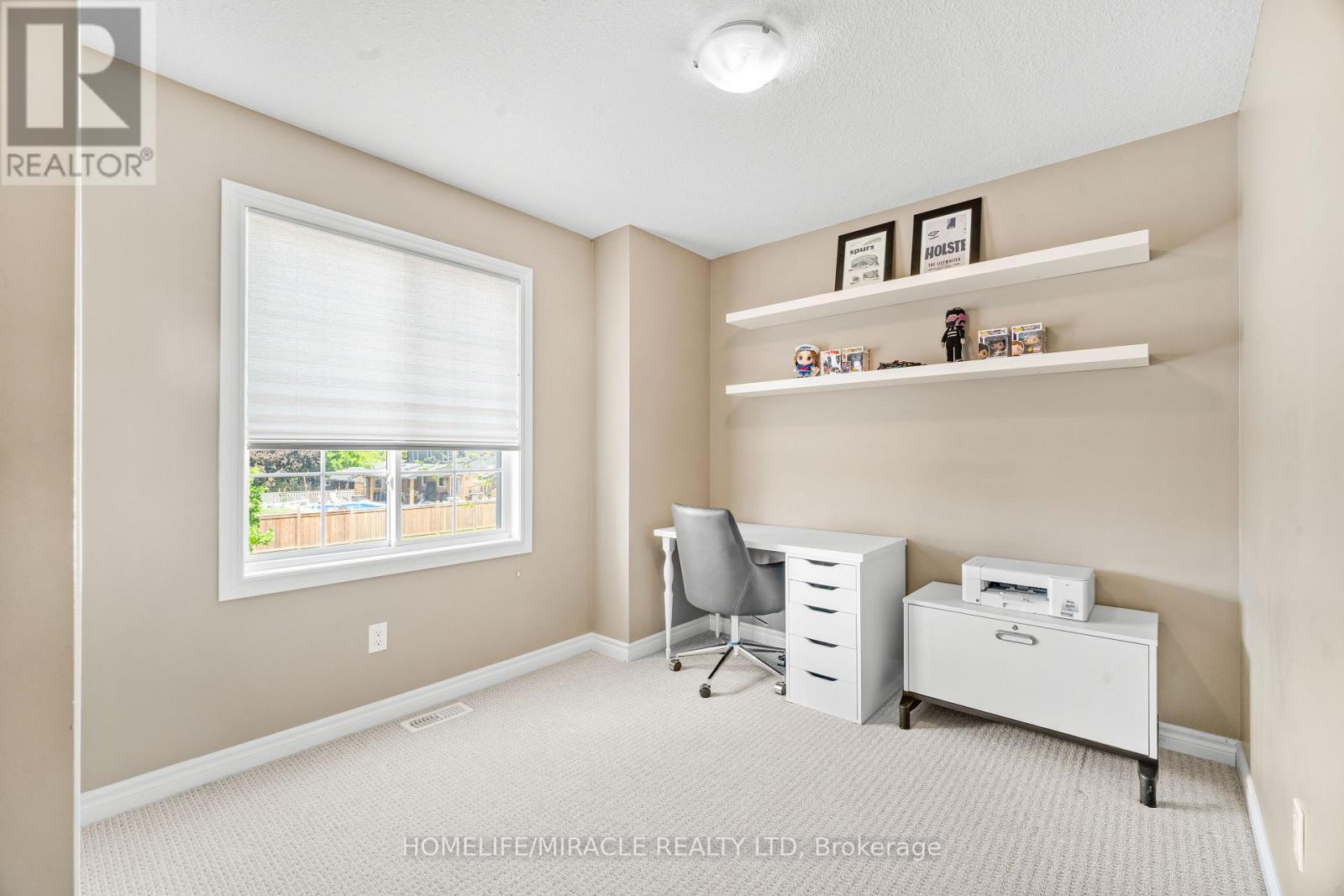 21 Davinci Boulevard, Hamilton, ON - Indoor