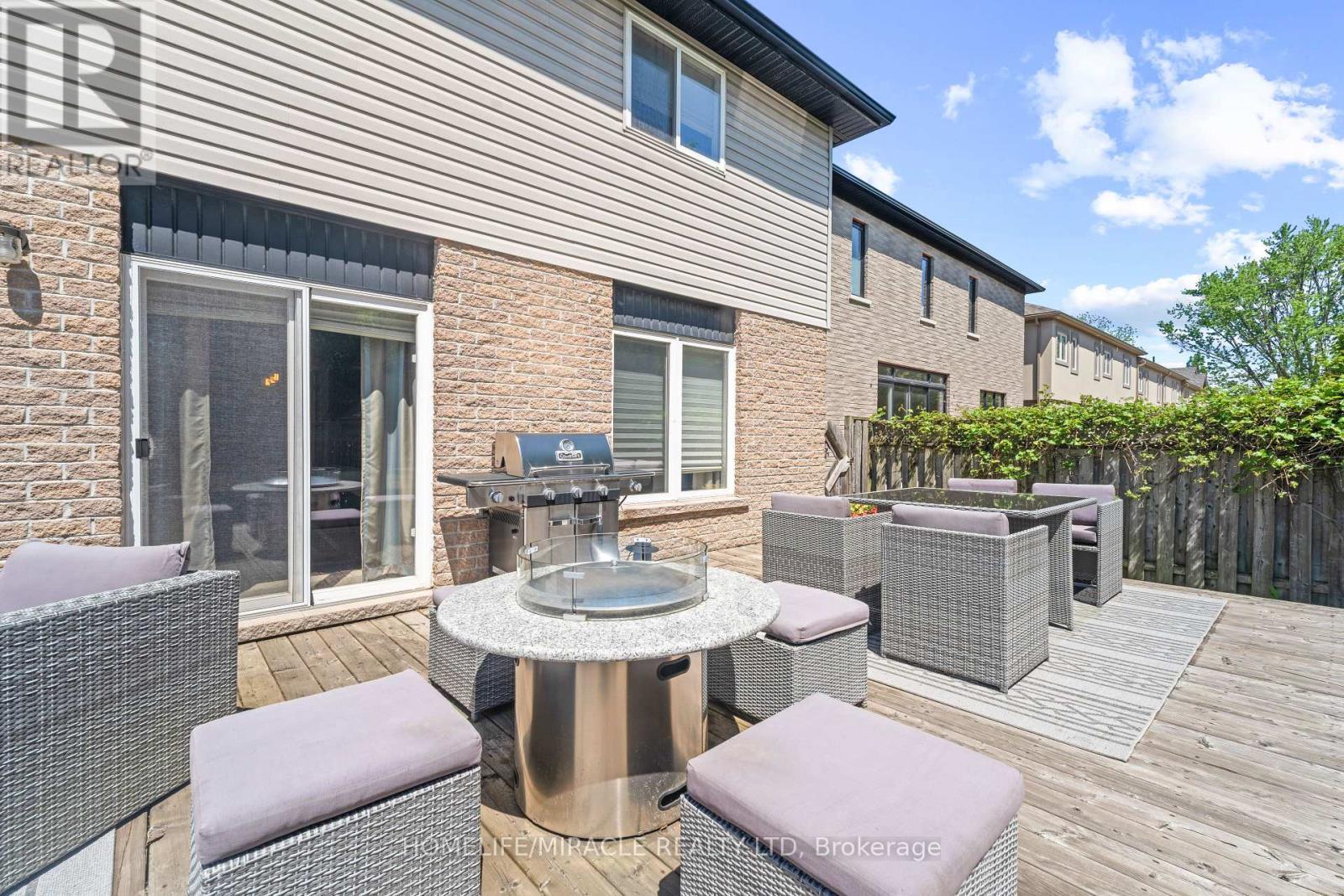 21 Davinci Boulevard, Hamilton, ON - Outdoor With Deck Patio Veranda With Exterior