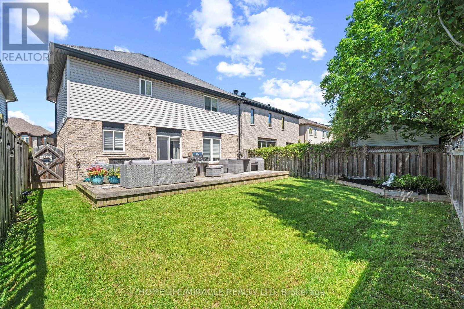 21 Davinci Boulevard, Hamilton, ON - Outdoor With Deck Patio Veranda