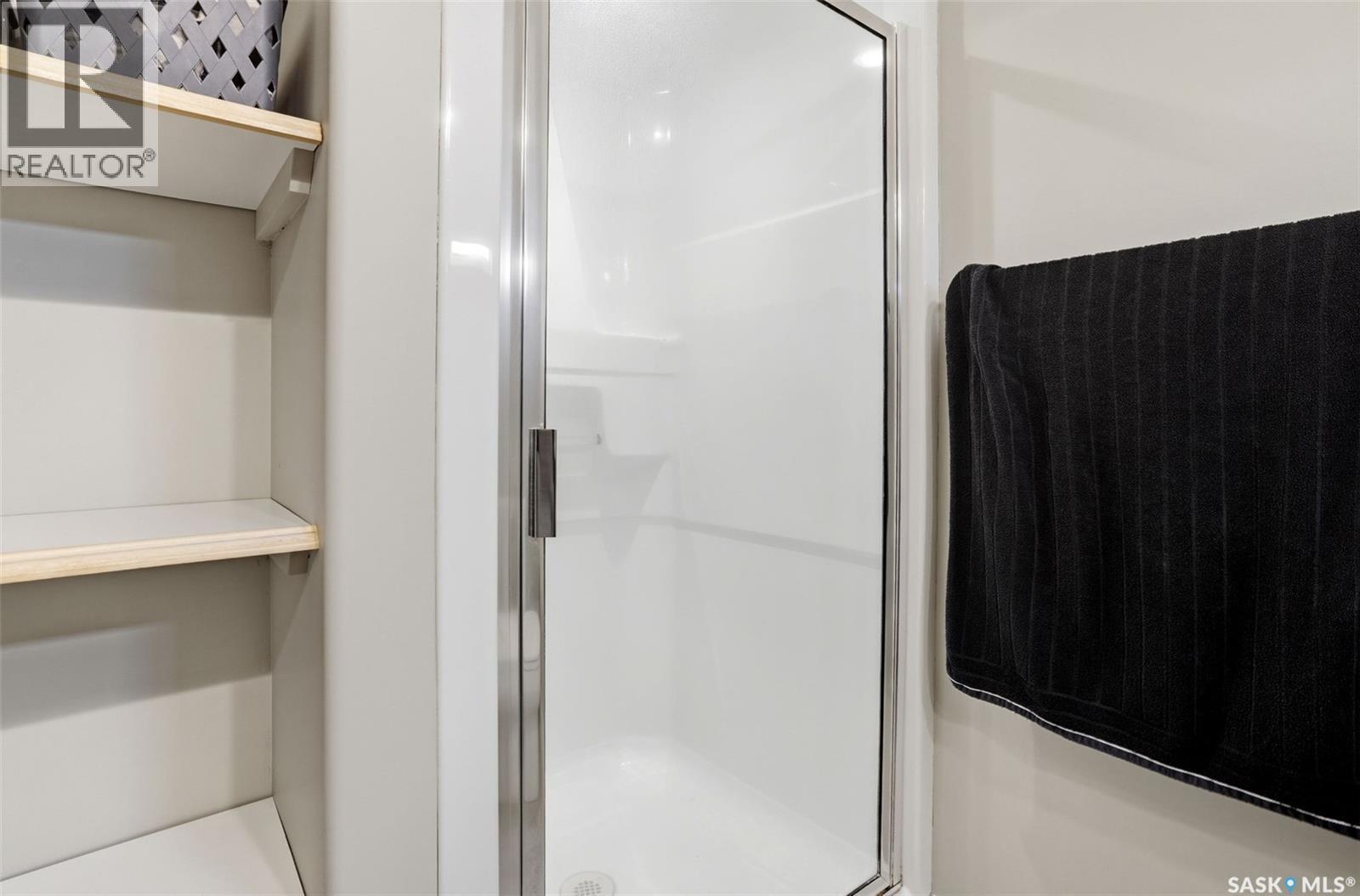 4113 Green Willow Terrace E, Regina, SK - Indoor Photo Showing Bathroom