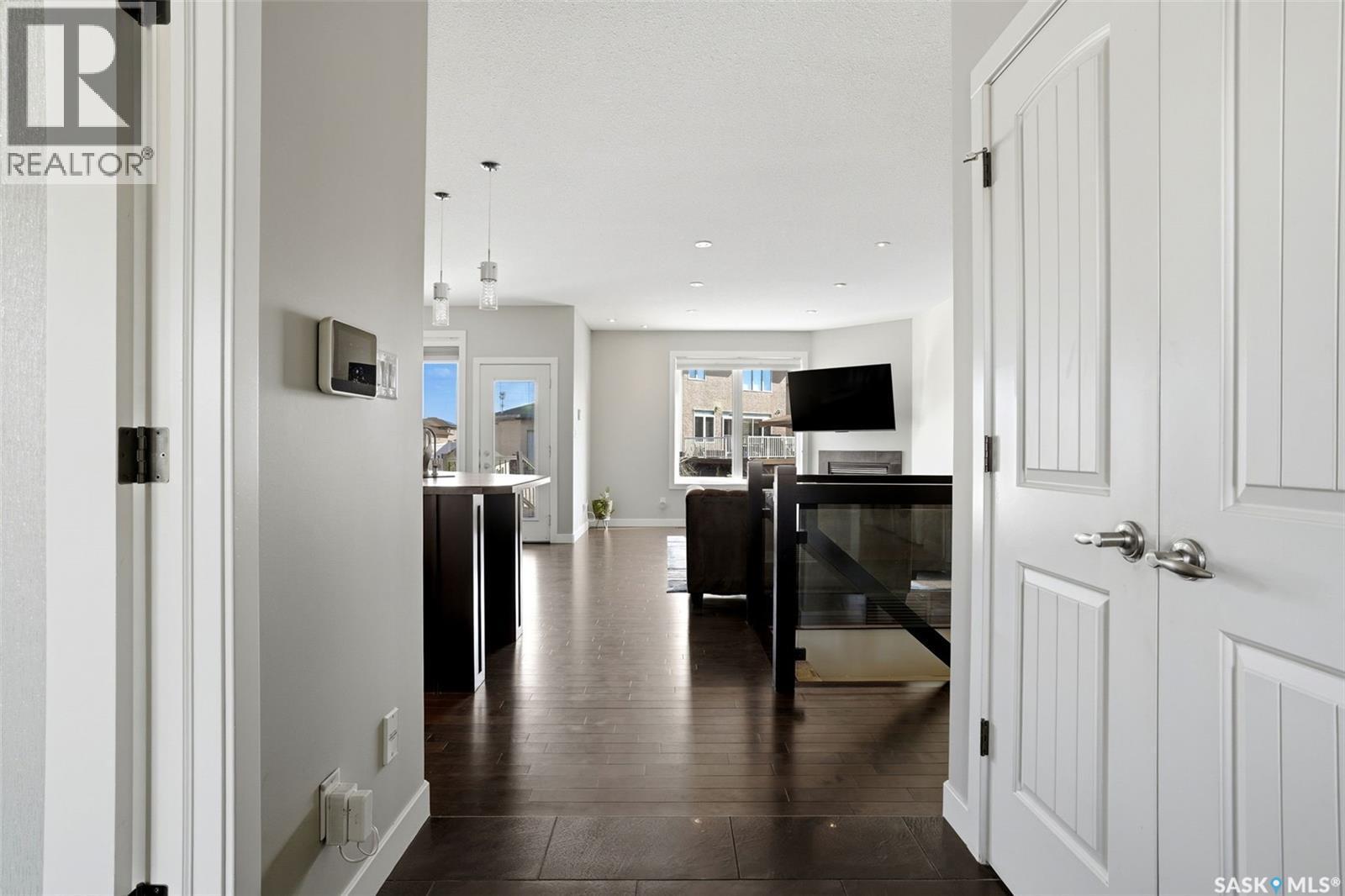4113 Green Willow Terrace E, Regina, SK - Indoor Photo Showing Other Room
