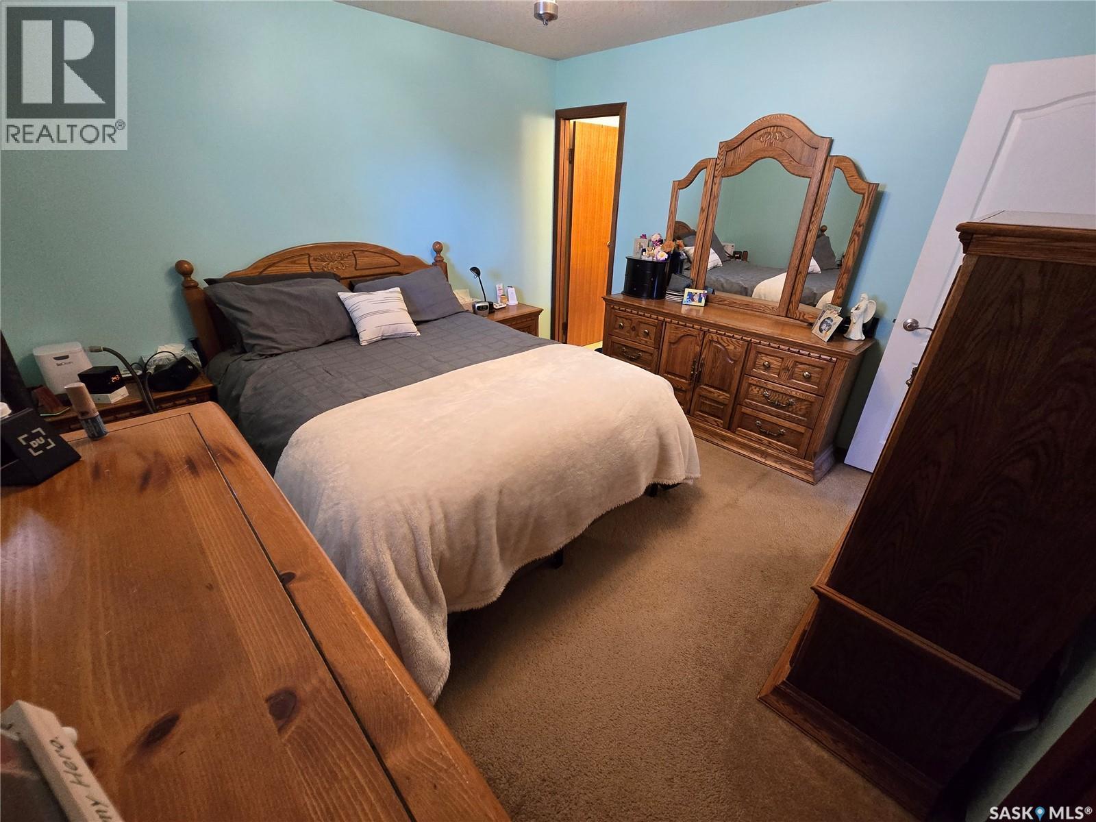 3464 Eagle Crescent, Prince Albert, SK - Indoor Photo Showing Bedroom