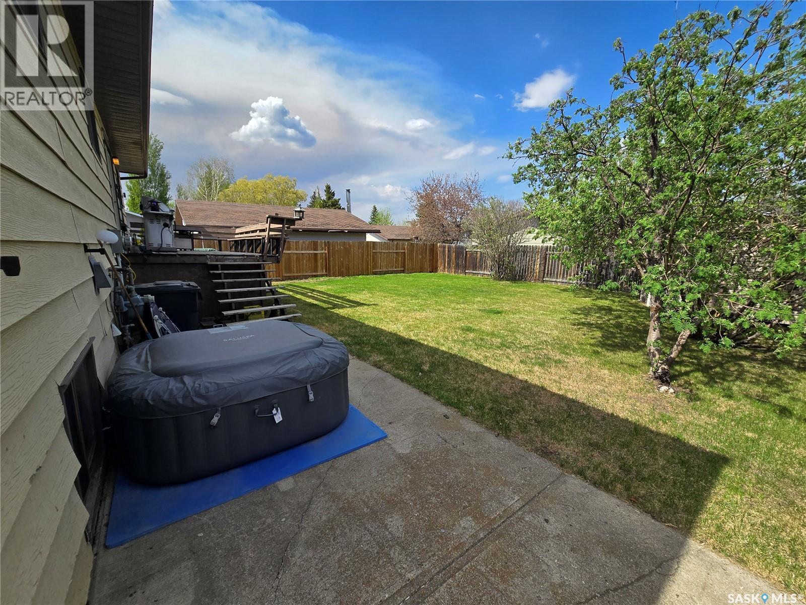 3464 Eagle Crescent, Prince Albert, SK - Outdoor