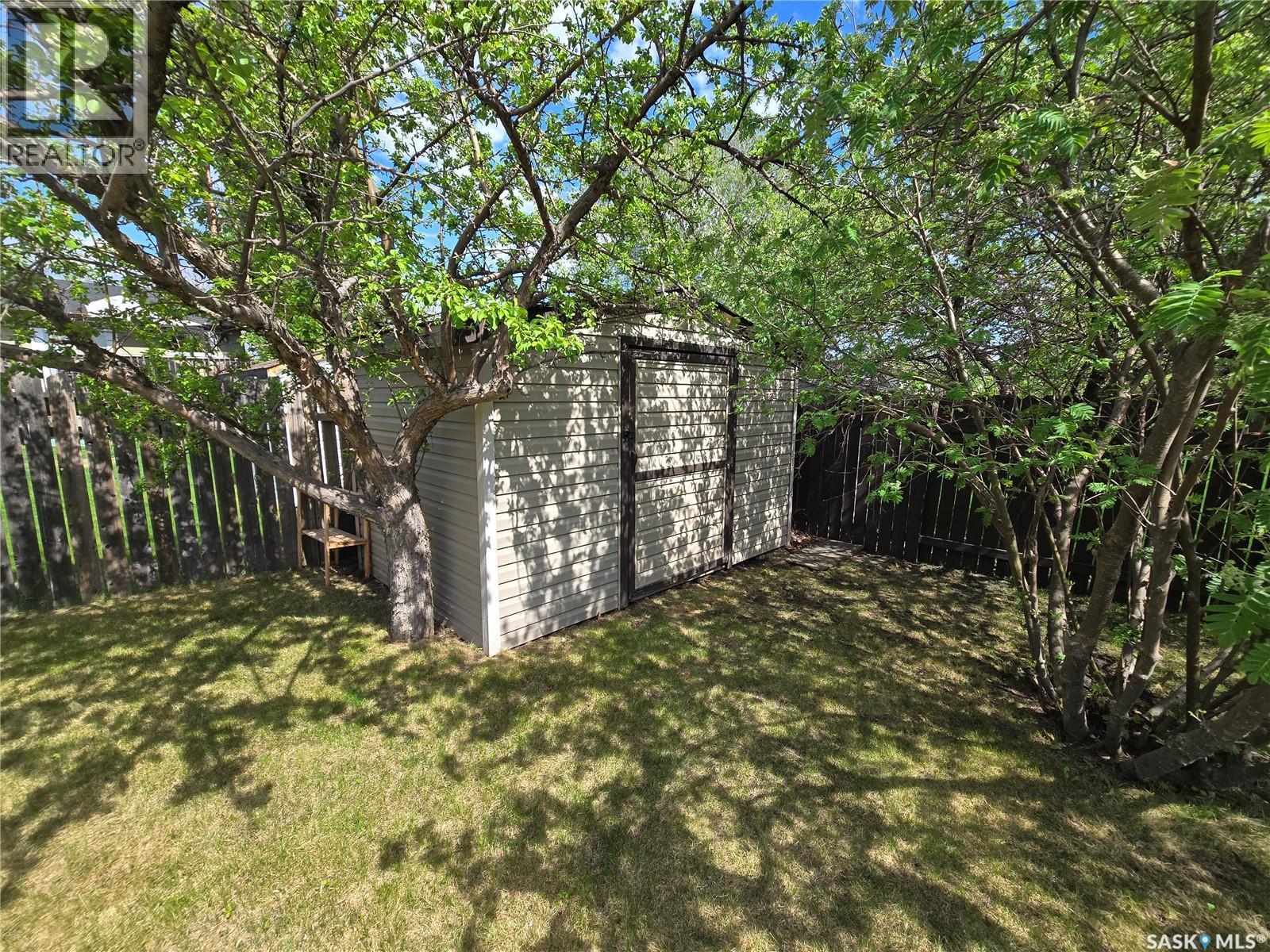 3464 Eagle Crescent, Prince Albert, SK - Outdoor
