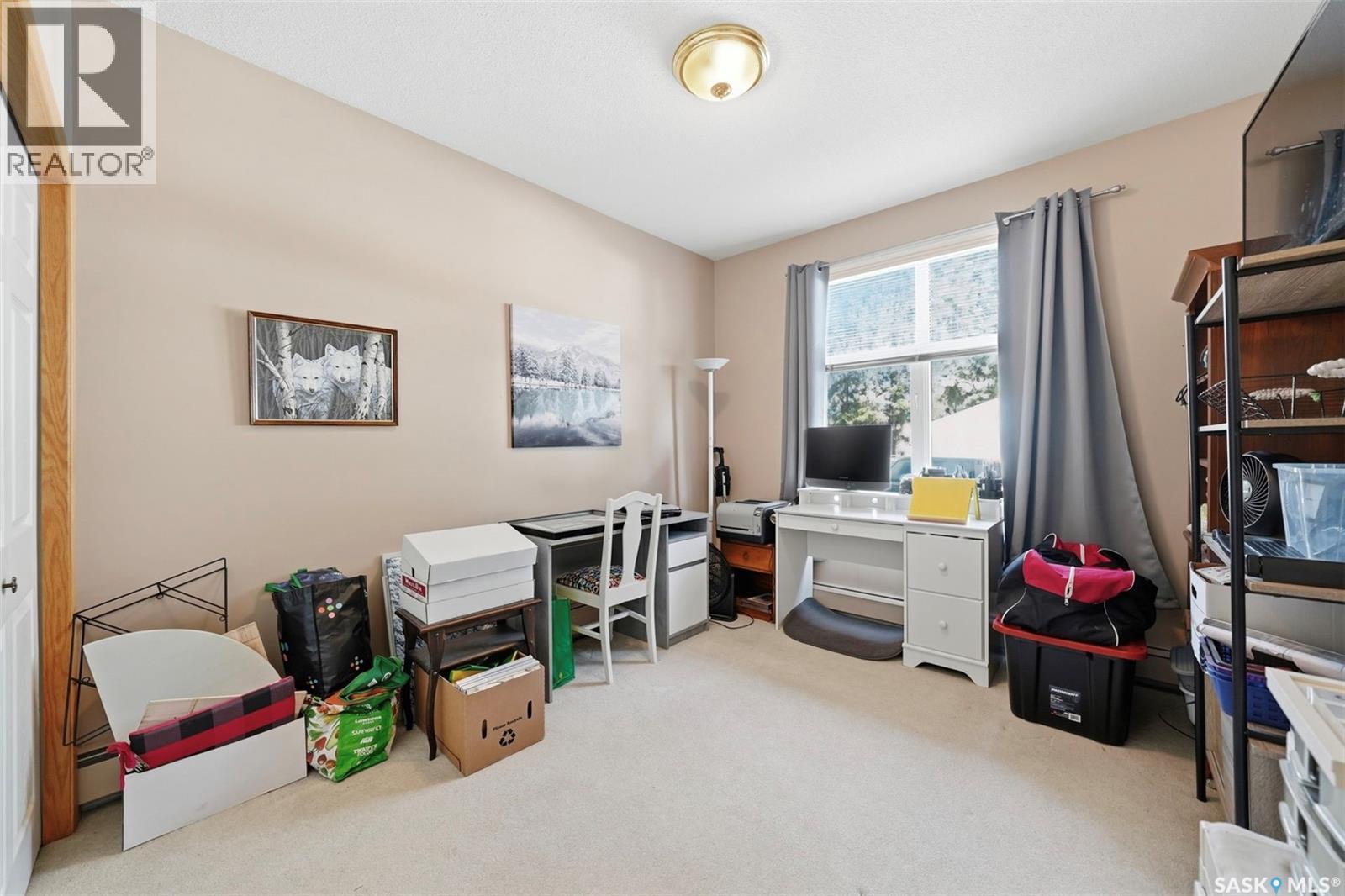 105 301 34Th Street W, Prince Albert, SK - Indoor Photo Showing Other Room