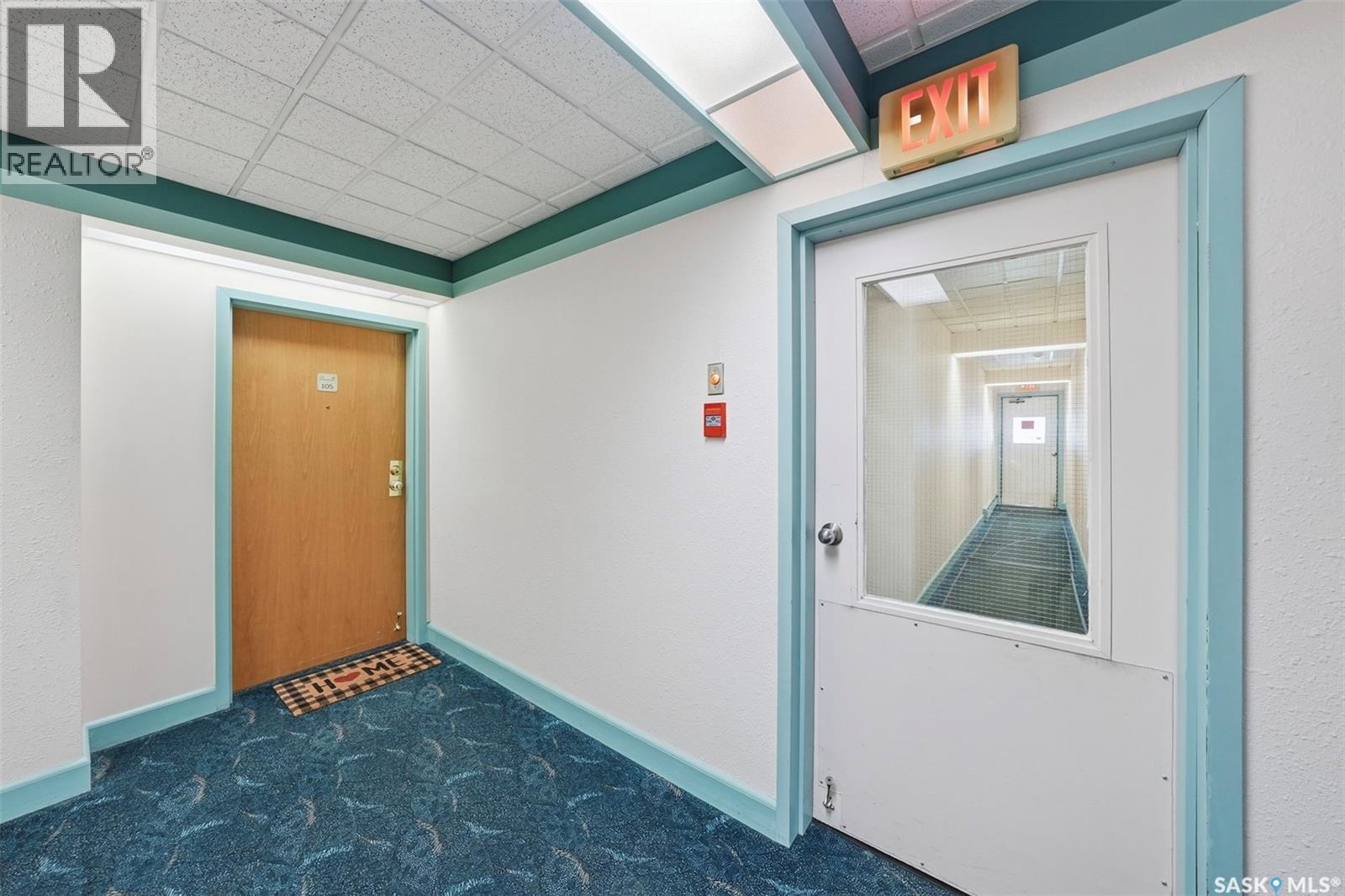 105 301 34Th Street W, Prince Albert, SK - Indoor Photo Showing Other Room
