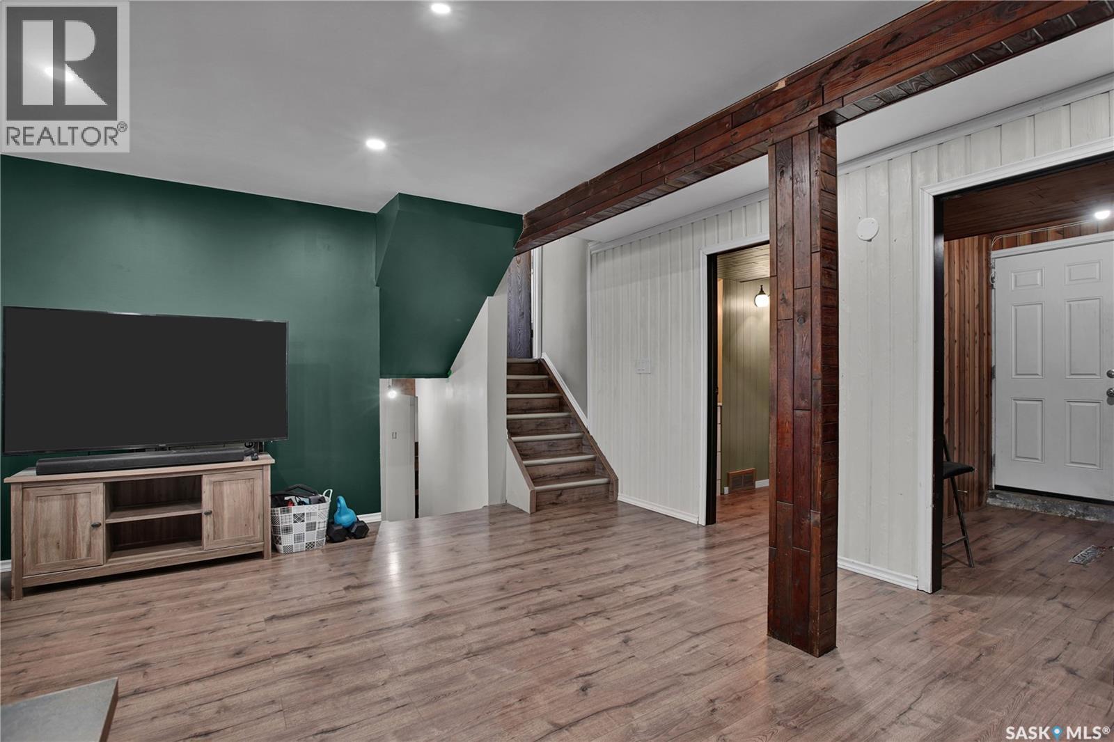 3831 Taylor Street E, Saskatoon, SK - Indoor Photo Showing Other Room