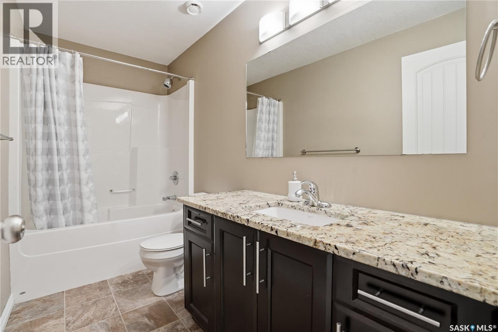 3 Iron Bridge Terrace, Moose Jaw, SK