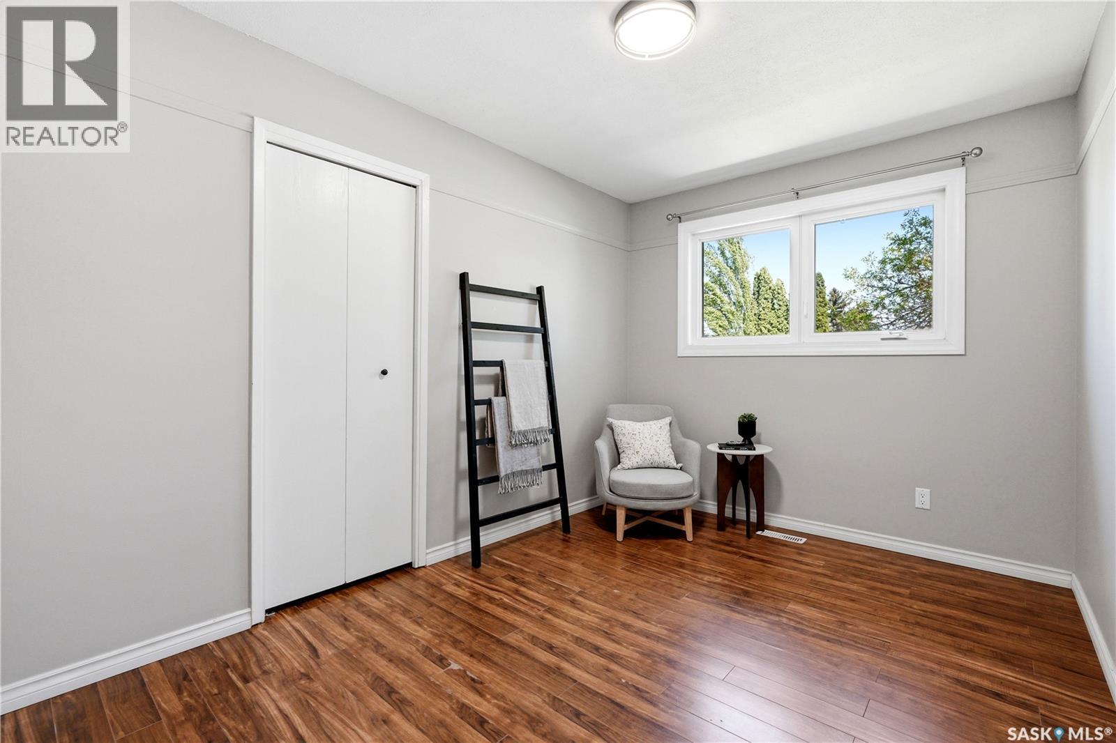 118 Laurentian Drive, Saskatoon, SK - Indoor Photo Showing Other Room