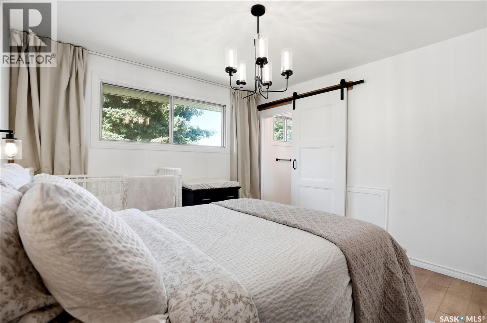 21 Potter Crescent, Saskatoon, SK - Indoor Photo Showing Bedroom