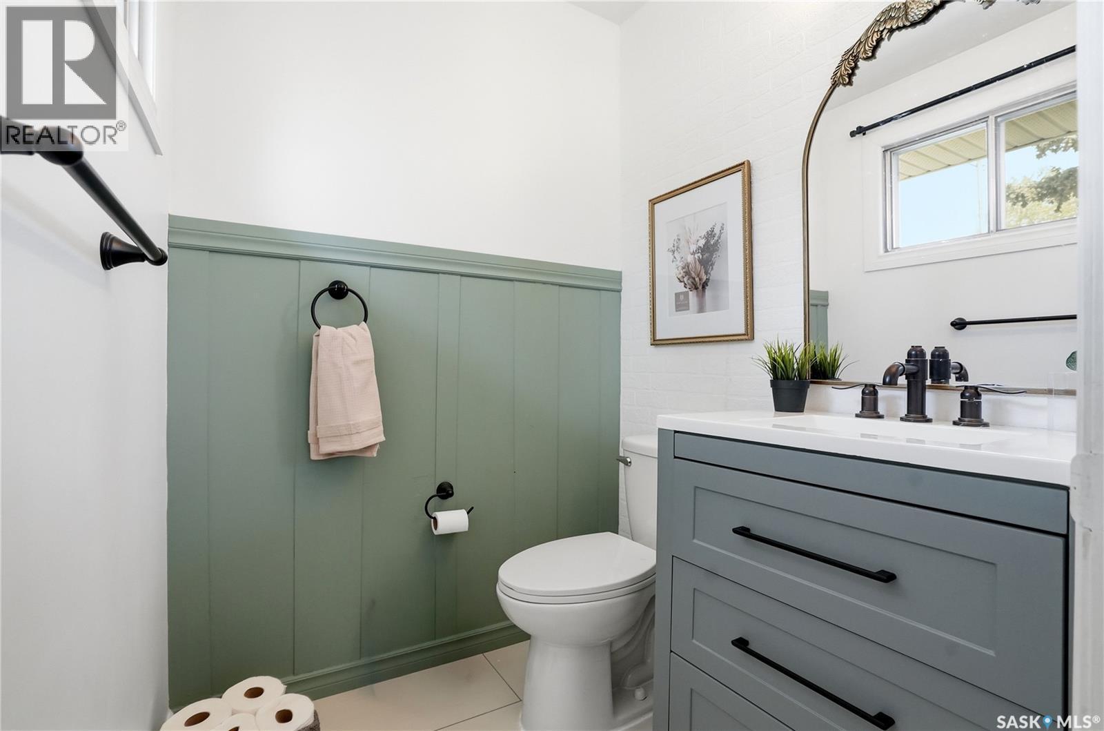 21 Potter Crescent, Saskatoon, SK - Indoor Photo Showing Bathroom