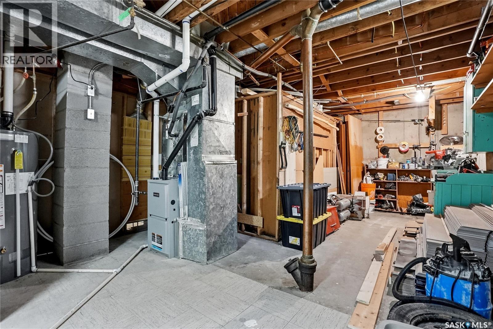 21 Potter Crescent, Saskatoon, SK - Indoor Photo Showing Basement