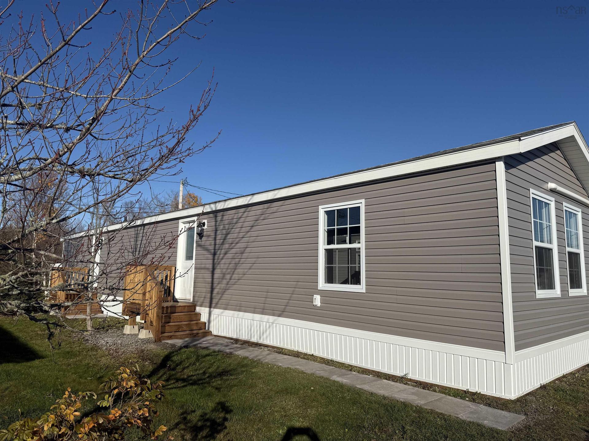 31 Johns Pass, Lower South River, NS