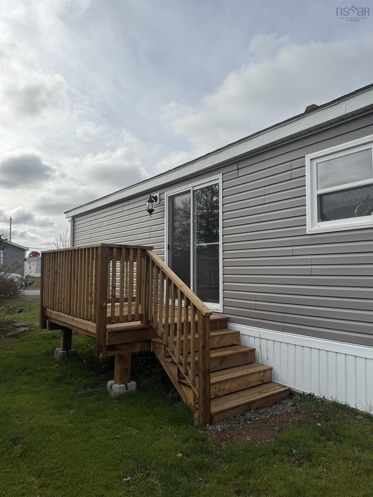 31 Johns Pass, Lower South River, NS
