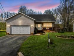 101 Rivercrest Lane Greenwood, NS B0P 1R0