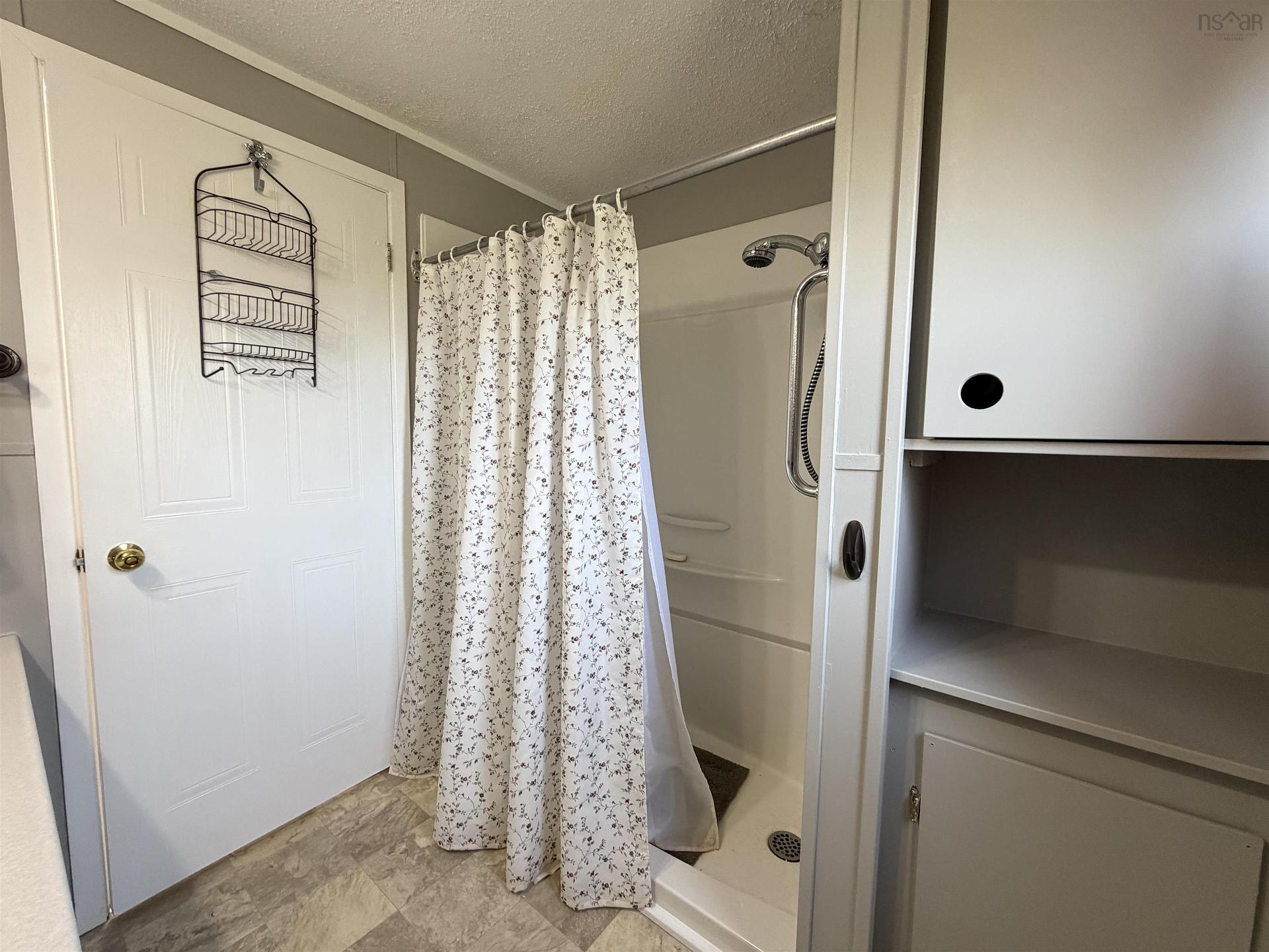 198 Highway 224, Sheet Harbour, NS