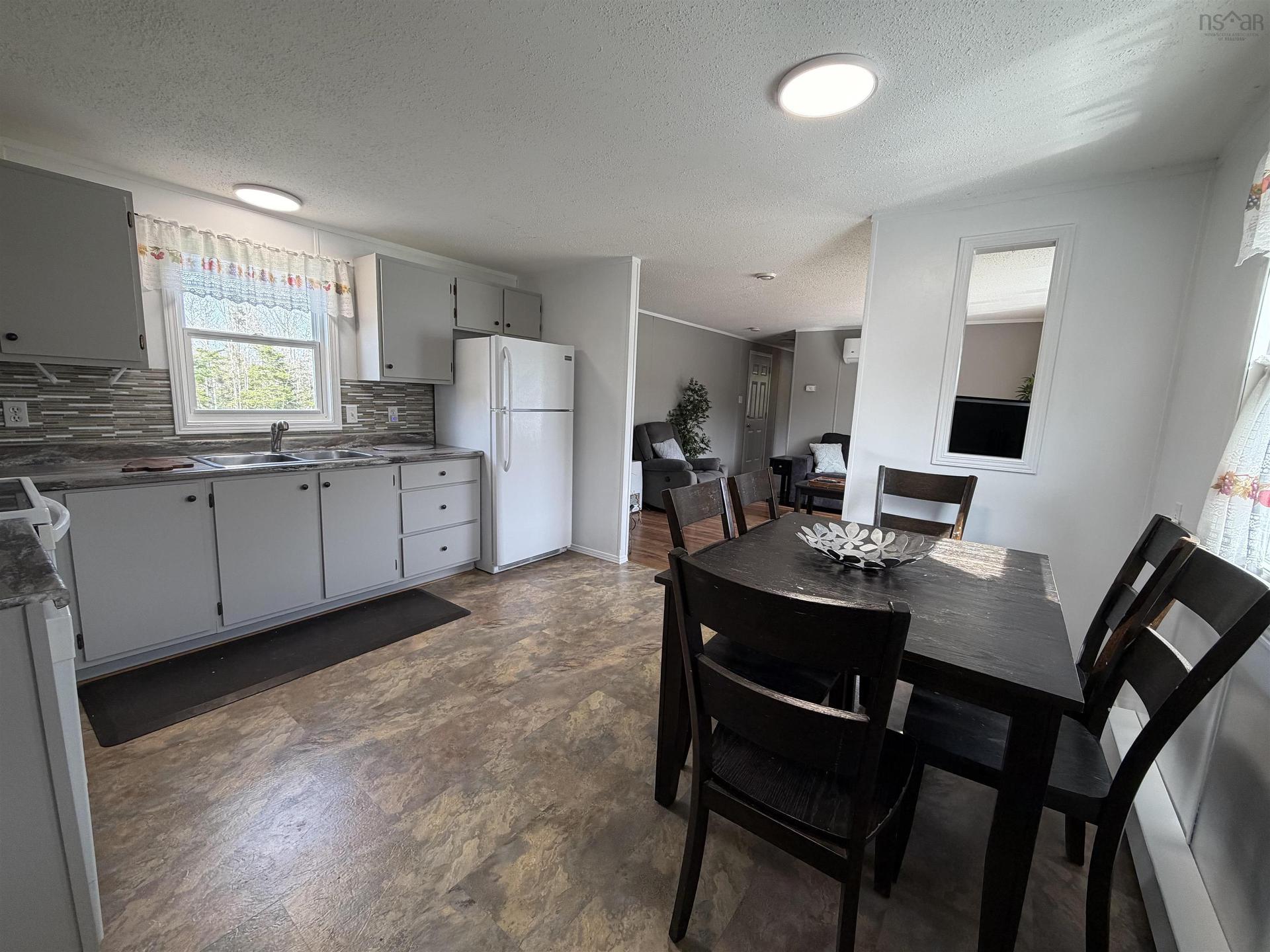 198 Highway 224, Sheet Harbour, NS
