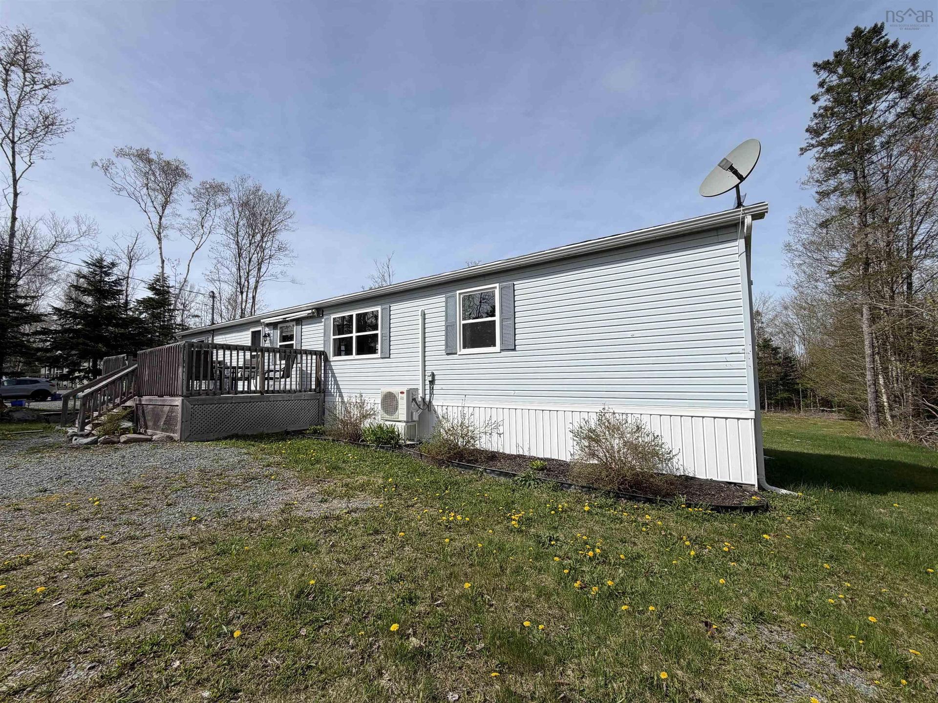 198 Highway 224, Sheet Harbour, NS