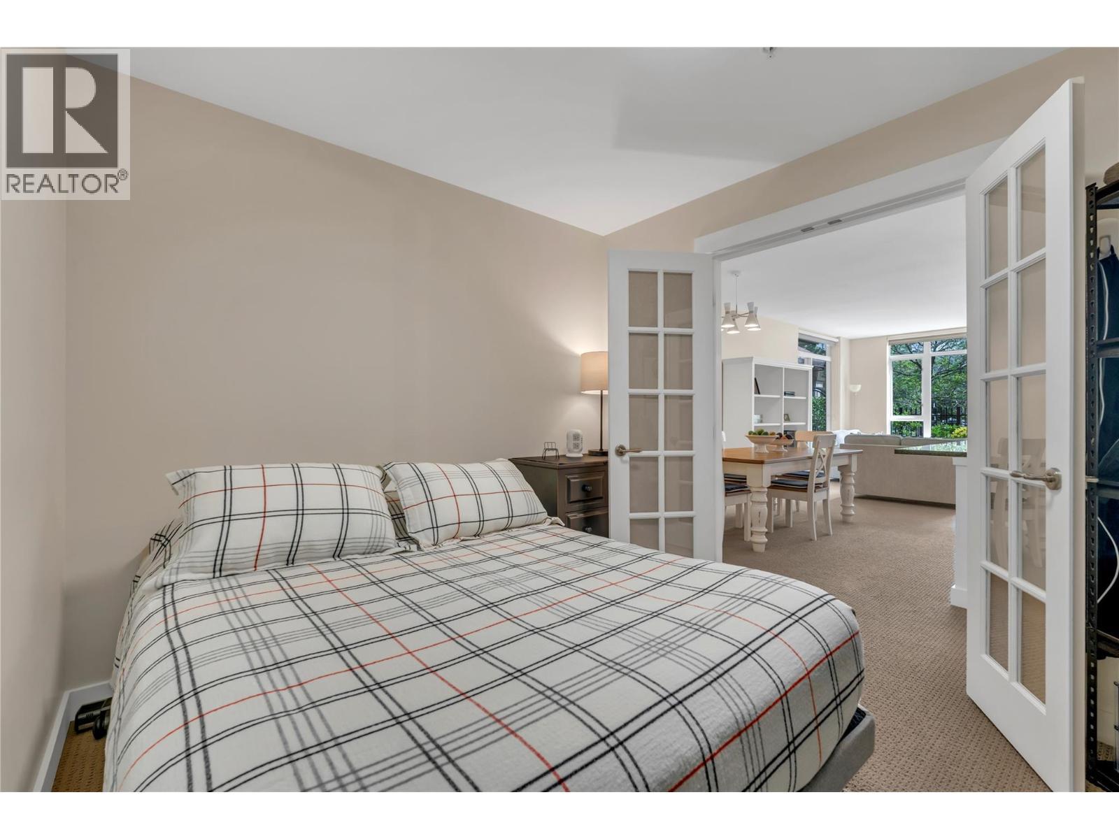 75 Martin Street Unit# 101, Penticton, BC - Indoor Photo Showing Bedroom