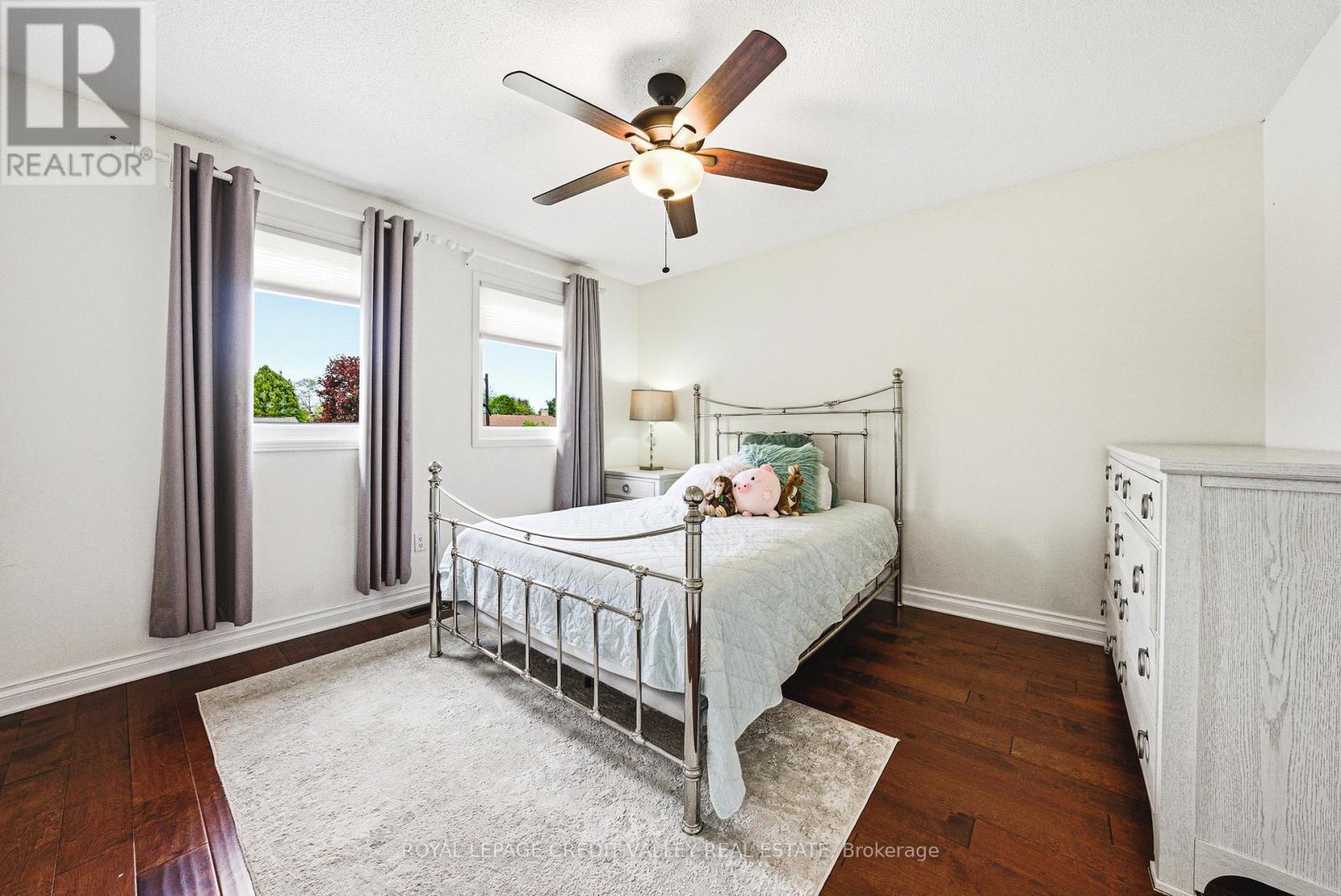 5 Valleygreen Crescent S, Caledon, ON - Indoor Photo Showing Bedroom