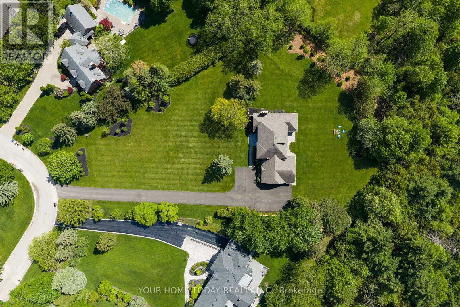 27 Chantelay Crescent, Halton Hills, ON - Outdoor With View