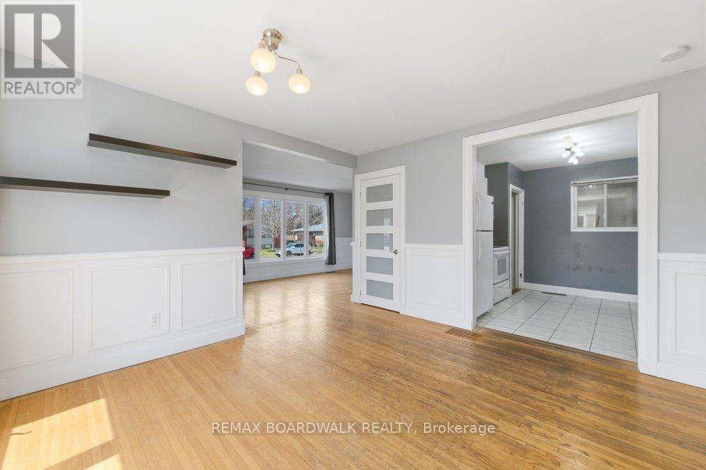 1279 Adirondack Drive, Ottawa, ON - Indoor Photo Showing Other Room
