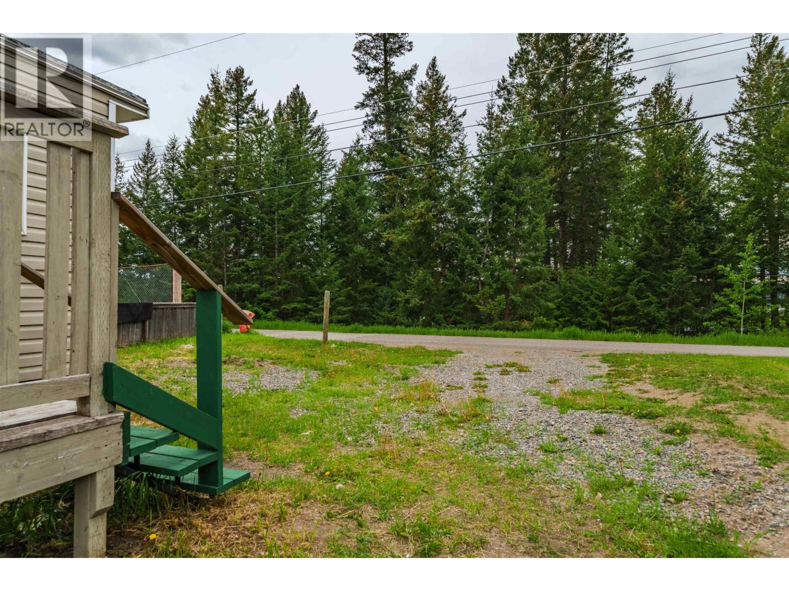 4807 Clarke Avenue, Lac La Hache, BC - Outdoor