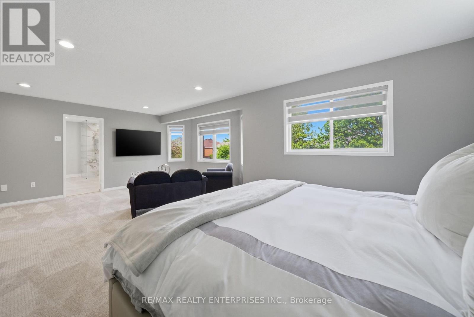 5811 Cornell Crescent, Mississauga, ON - Indoor Photo Showing Bedroom
