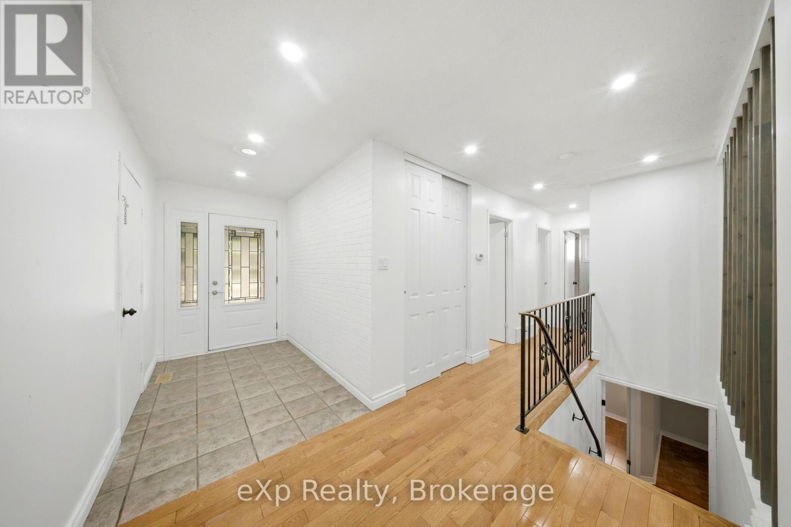 79 Ann Street, Hamilton (Dundas), ON - Indoor Photo Showing Other Room
