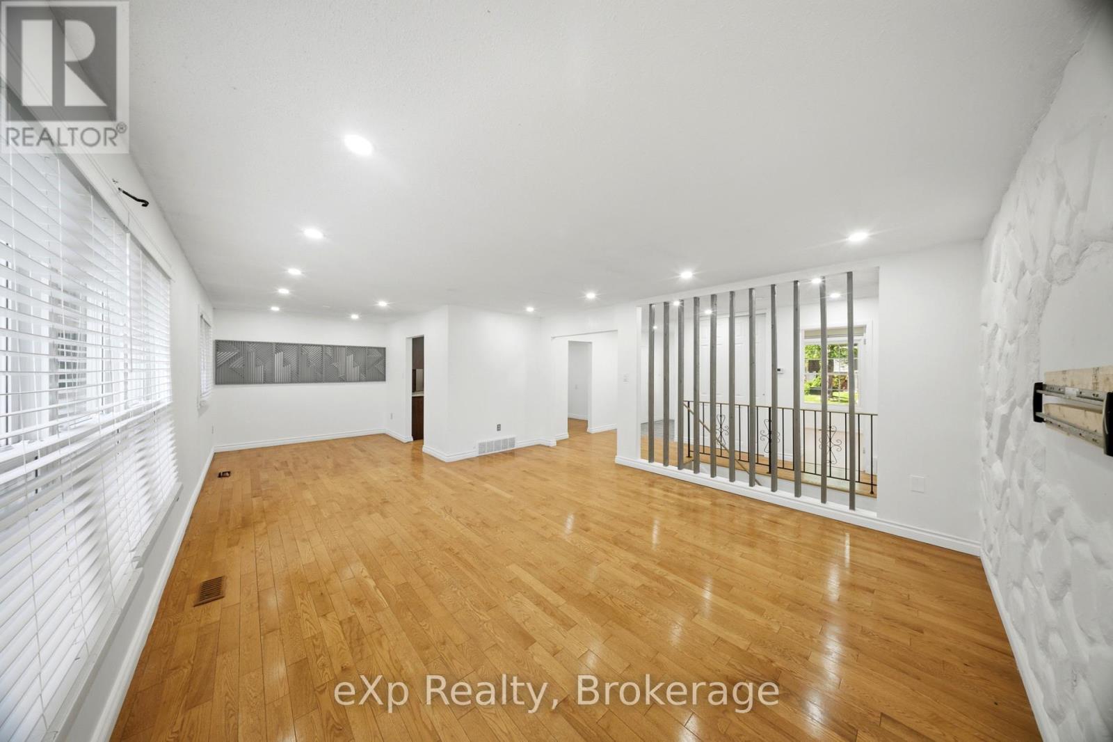 79 Ann Street, Hamilton (Dundas), ON - Indoor Photo Showing Other Room