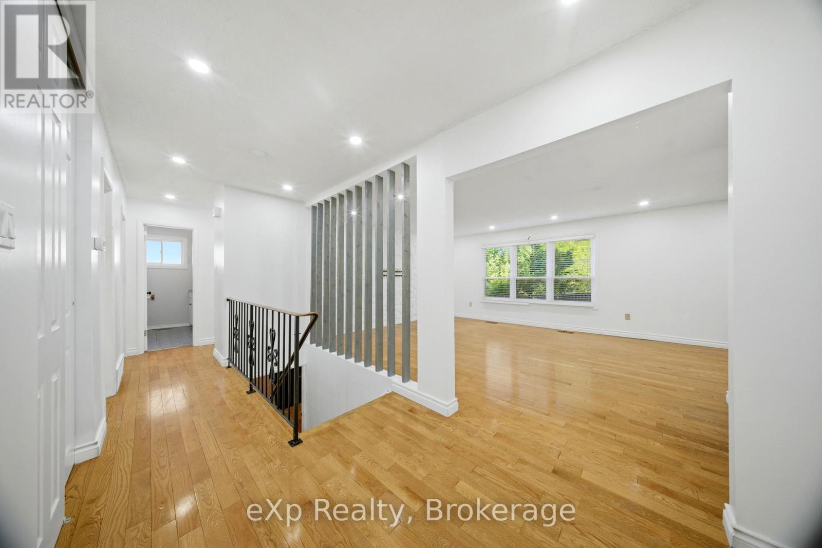 79 Ann Street, Hamilton (Dundas), ON - Indoor Photo Showing Other Room