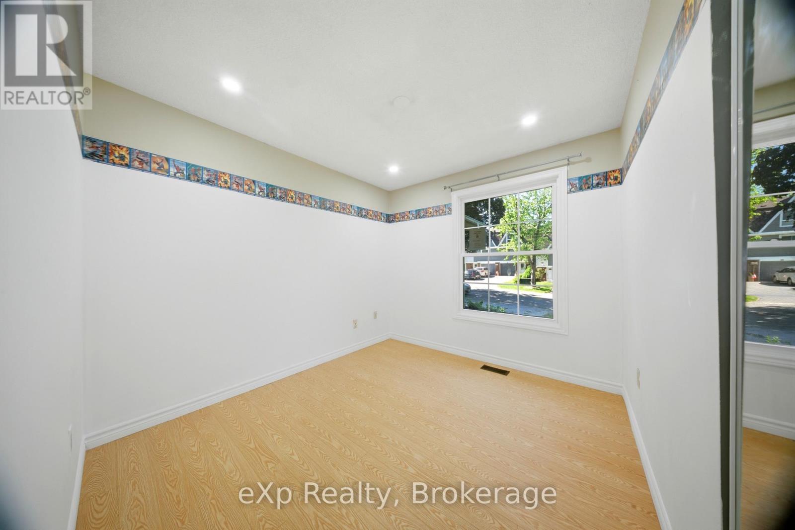 79 Ann Street, Hamilton (Dundas), ON - Indoor Photo Showing Other Room