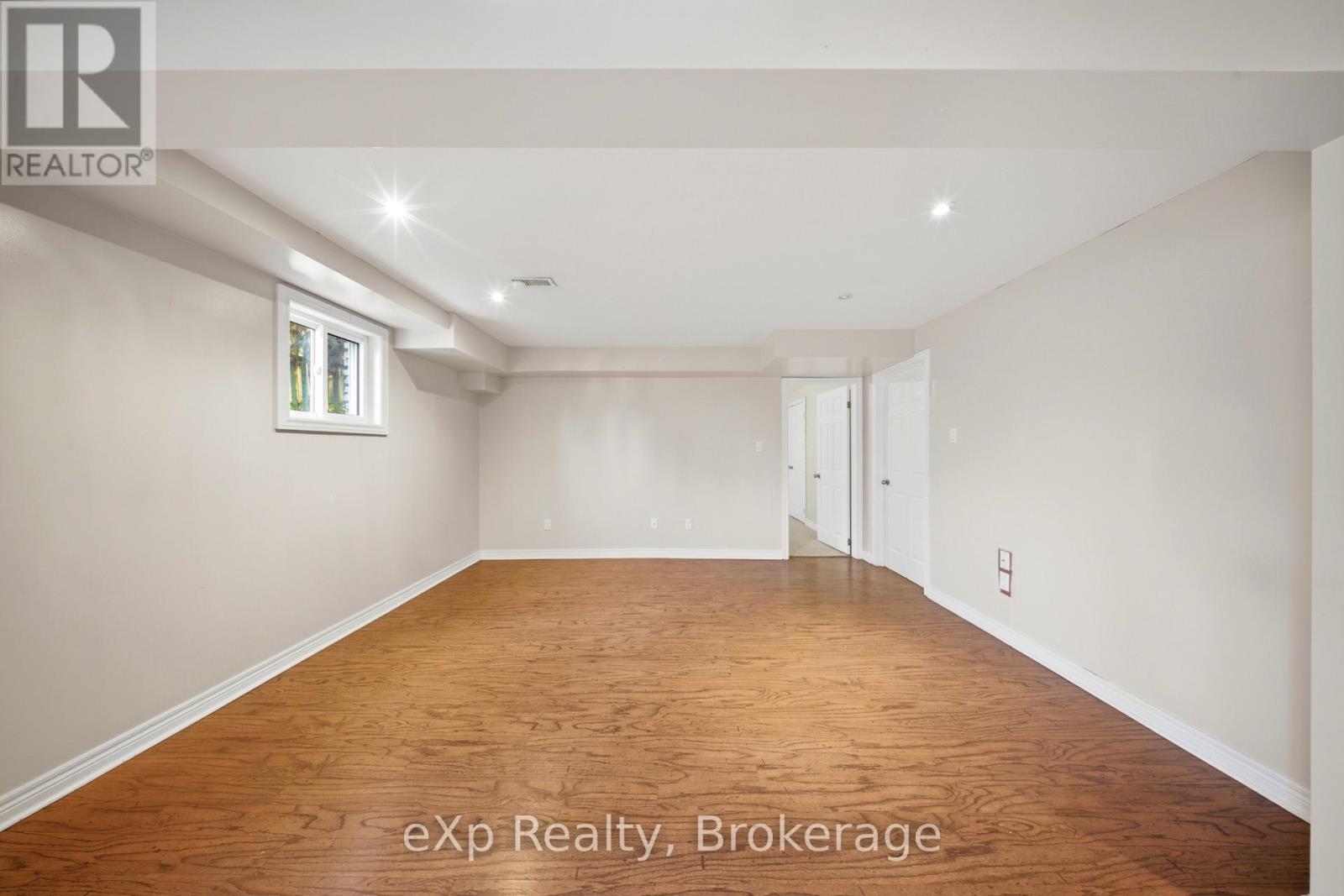 79 Ann Street, Hamilton (Dundas), ON - Indoor Photo Showing Other Room