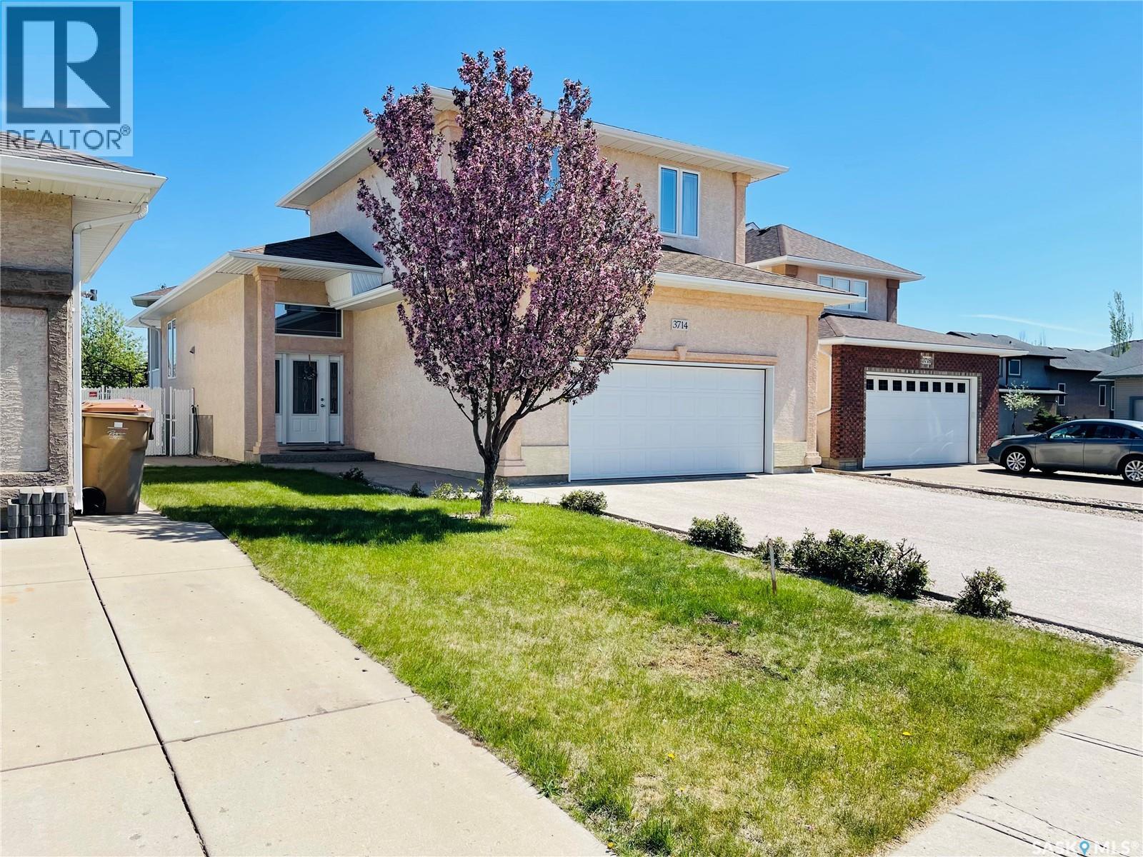 3714 Sandringham Road E, Regina, SK - Outdoor With Facade