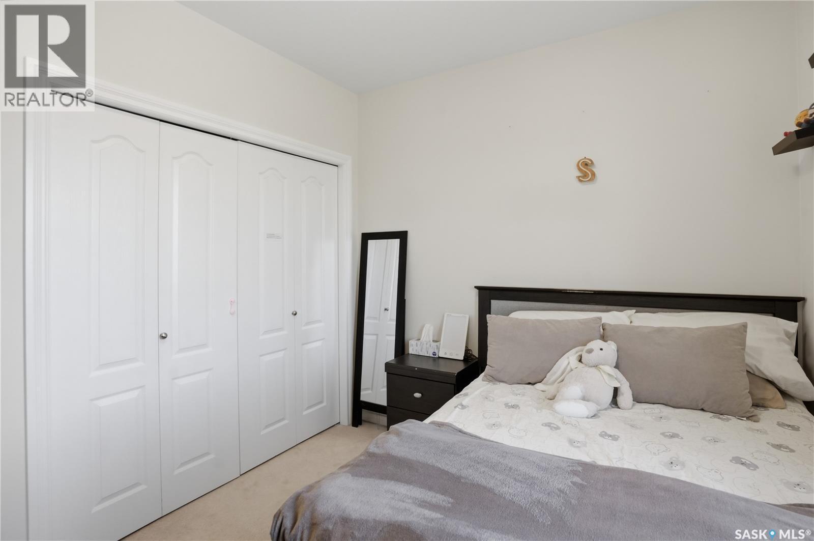 3714 Sandringham Road E, Regina, SK - Indoor Photo Showing Bedroom