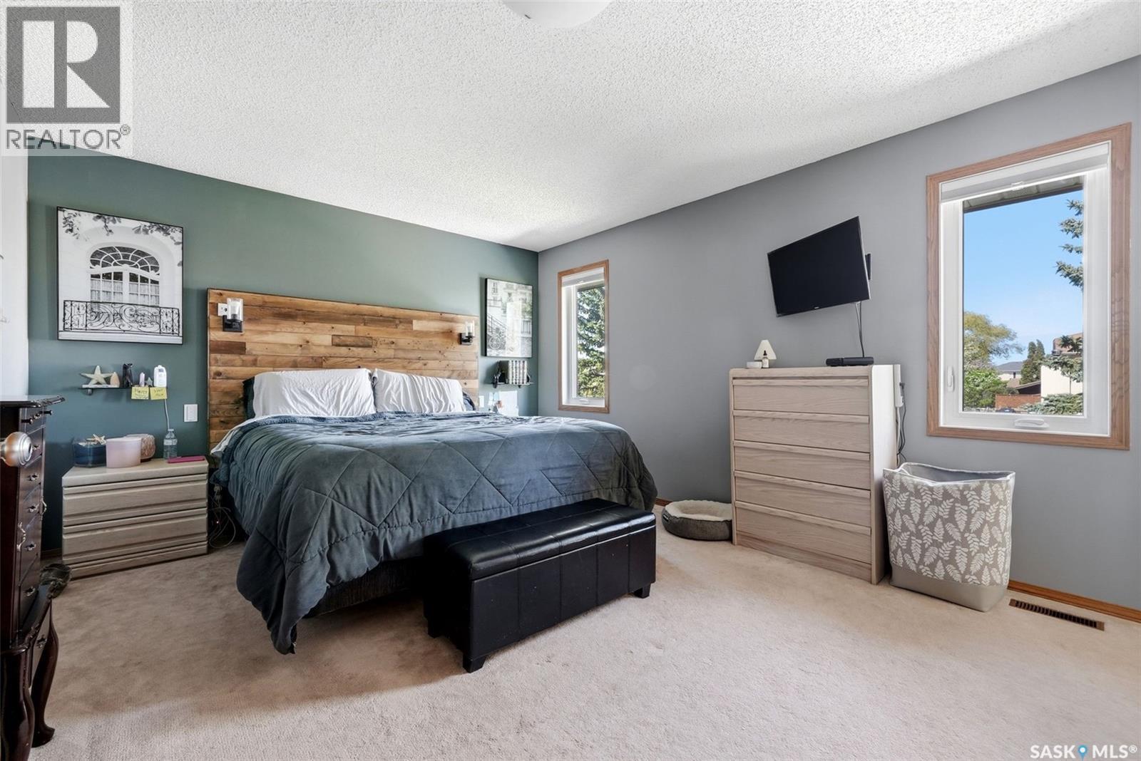 3731 Selinger Crescent, Regina, SK - Indoor Photo Showing Bedroom