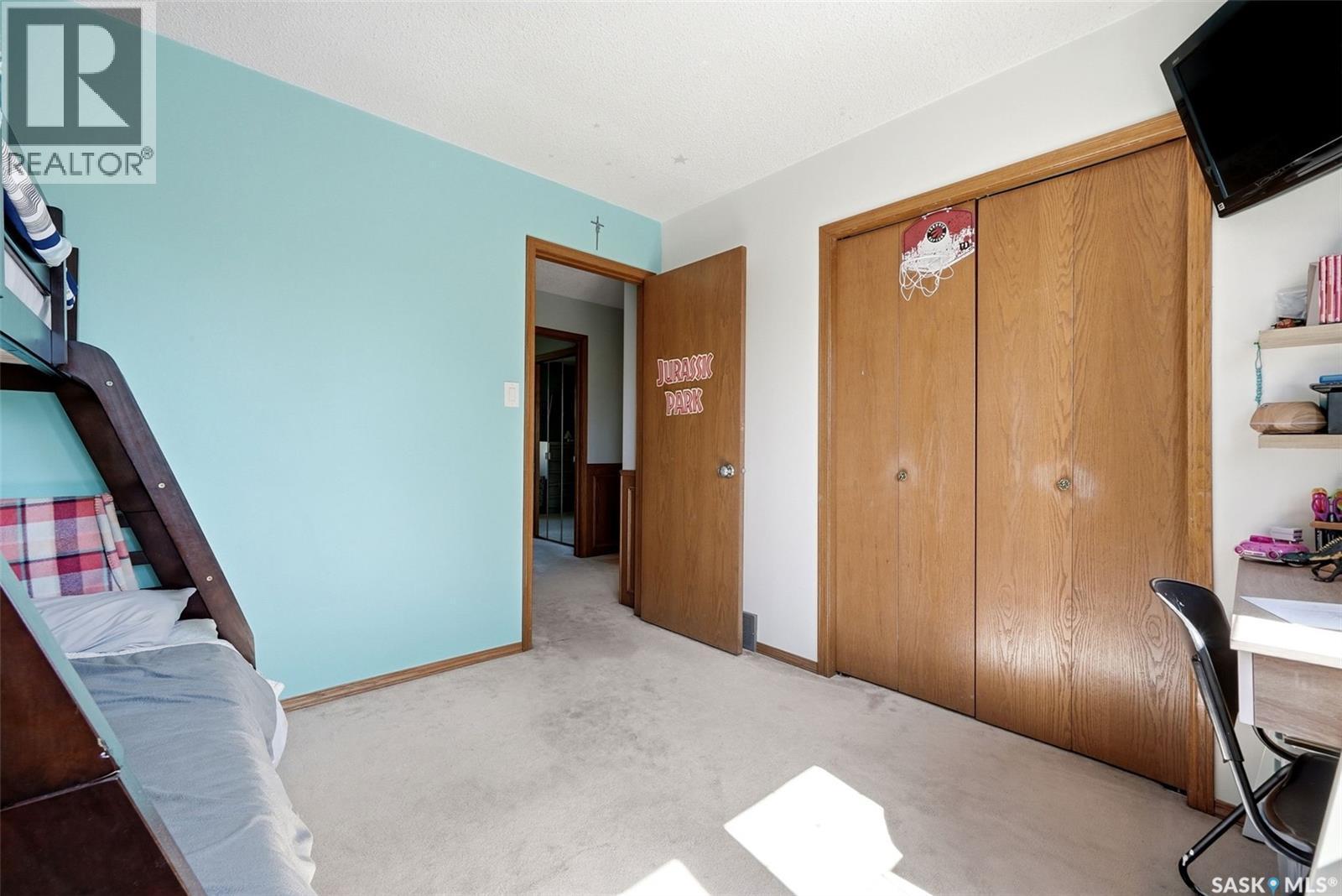 3731 Selinger Crescent, Regina, SK - Indoor