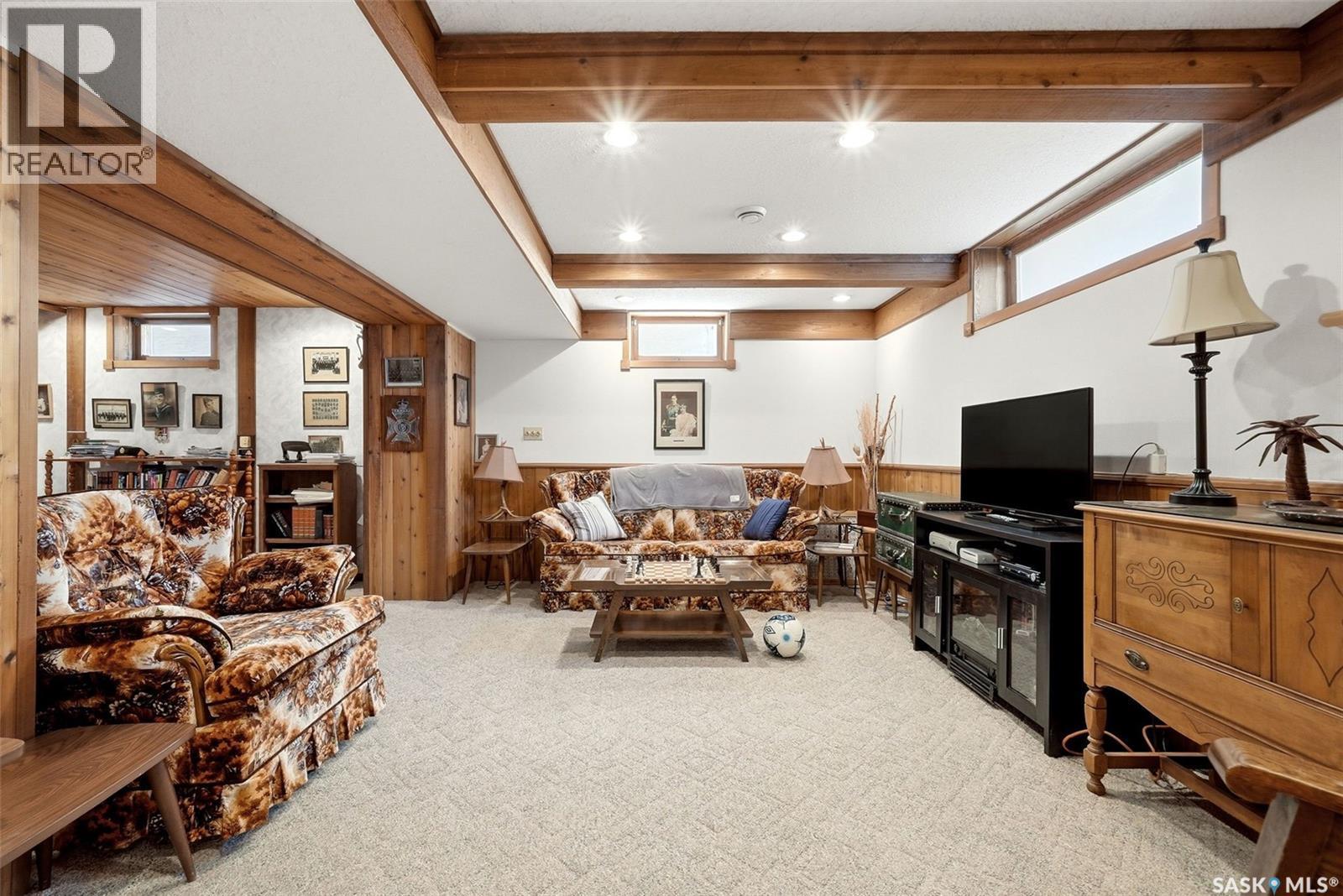 3731 Selinger Crescent, Regina, SK - Indoor