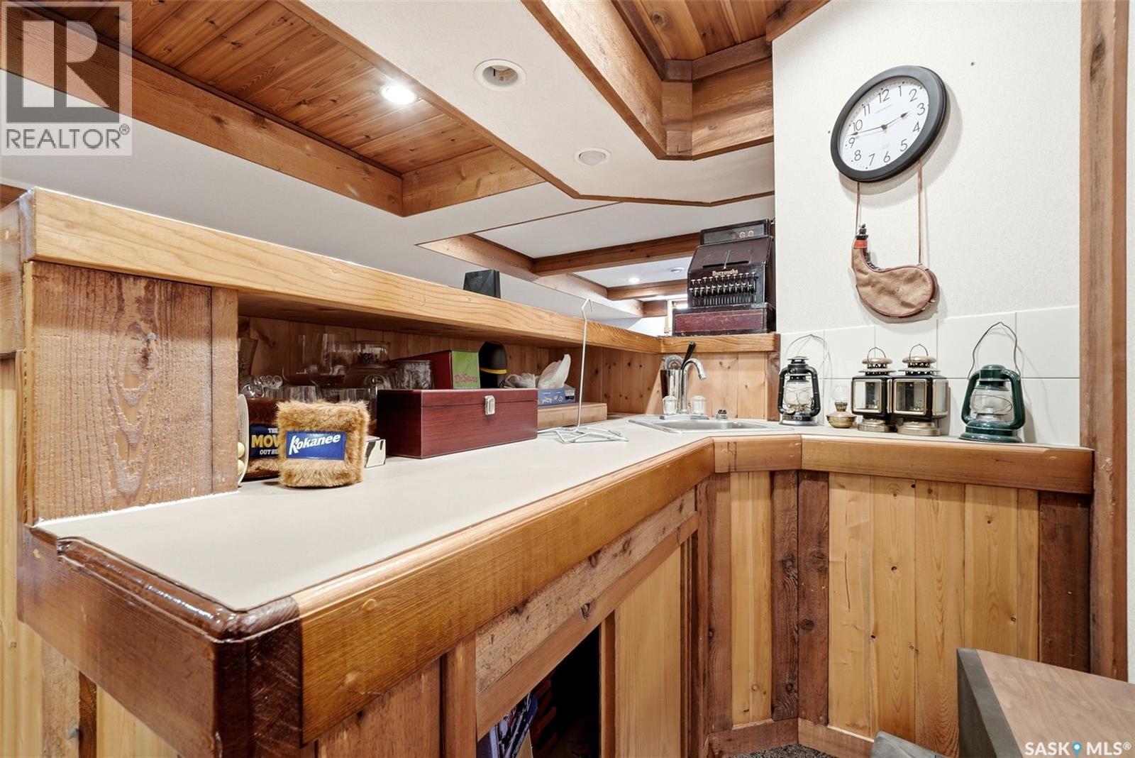 3731 Selinger Crescent, Regina, SK - Indoor