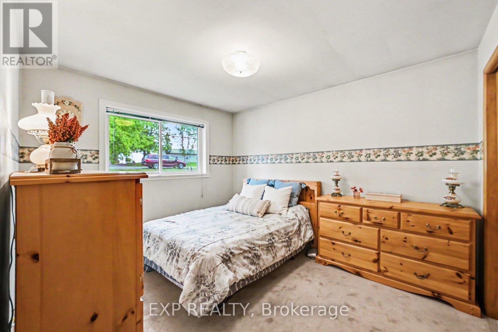 Primary Bedroom - 19460 County 2 Road, South Glengarry, ON - Indoor Photo Showing Bedroom